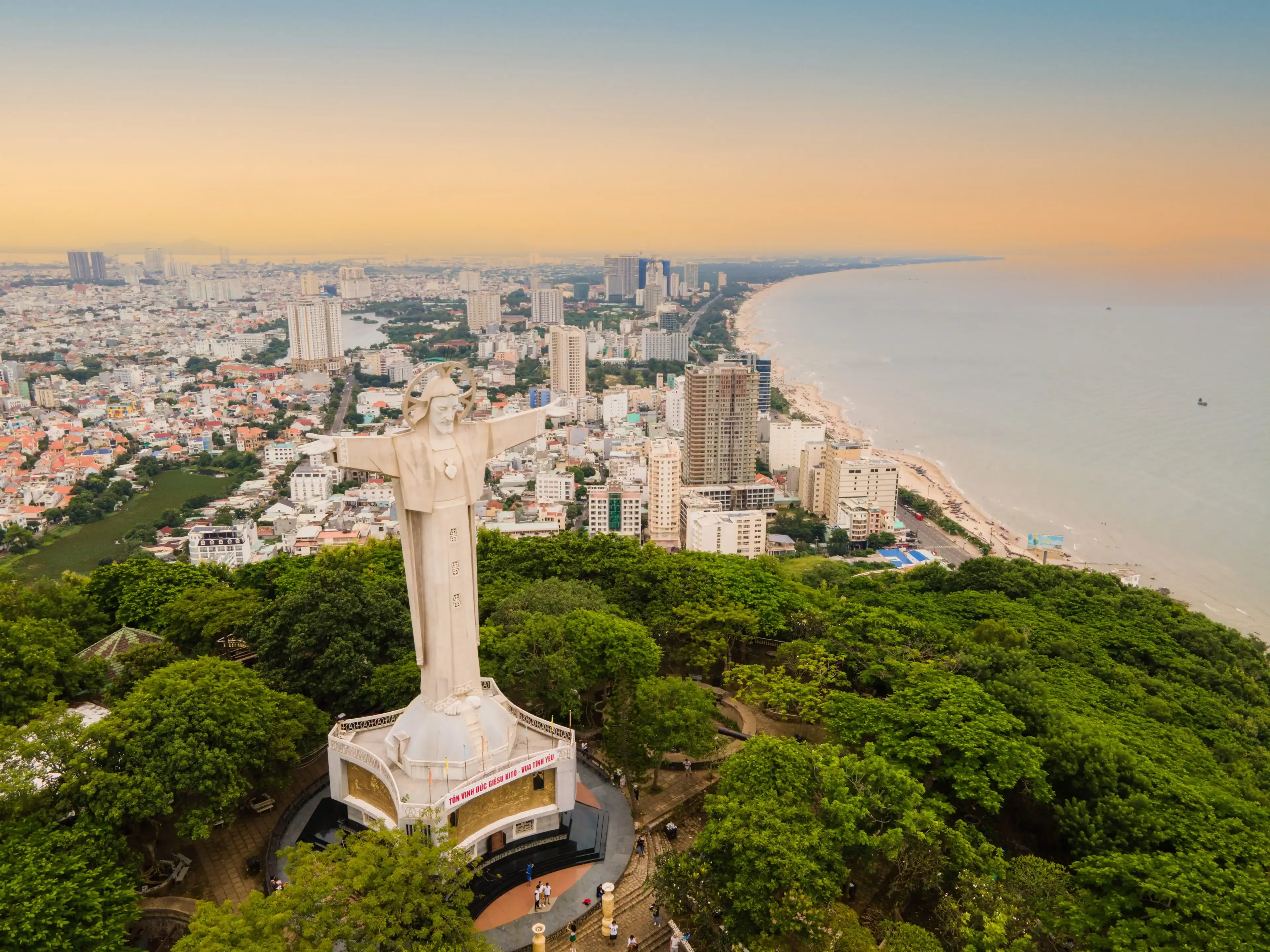 Tỉnh Bà Rịa-Vũng Tàu hotels. Best hotels in Tỉnh Bà Rịa-Vũng Tàu, Vietnam Tỉnh Bà Rịa-Vũng Tàu hotels. Best hotels in Tỉnh Bà Rịa-Vũng Tàu, Vietnam