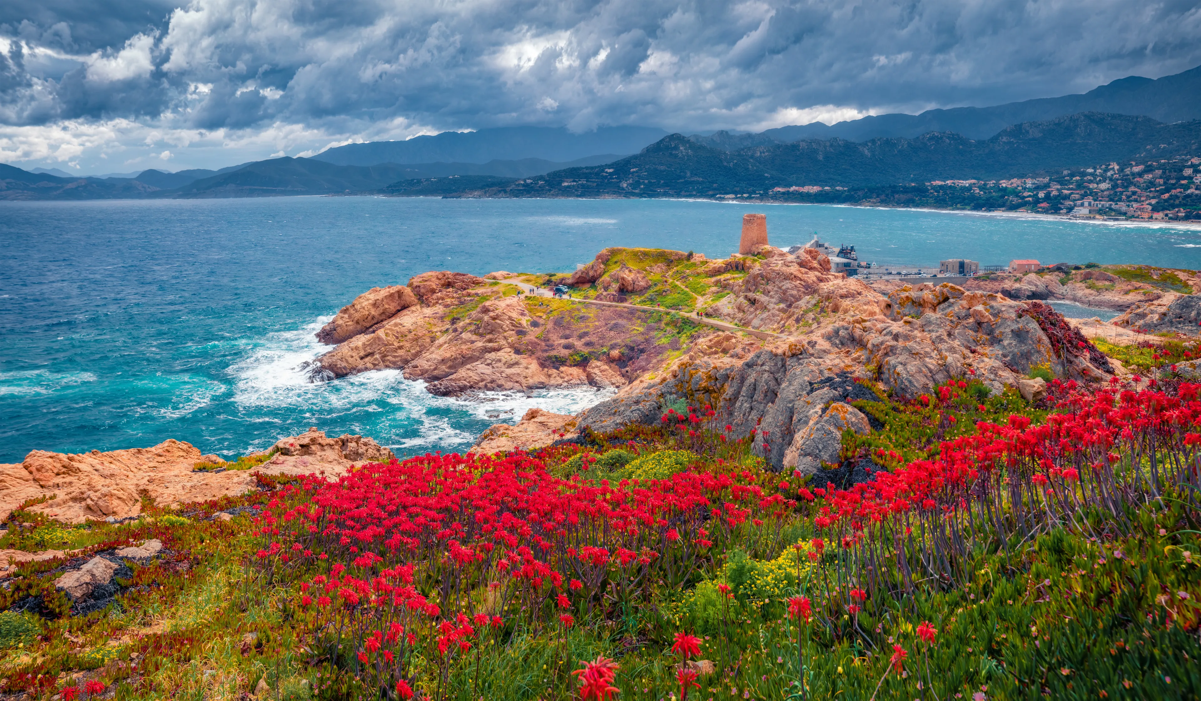 Best L'Île-Rousse hotels. Cheap hotels in L'Île-Rousse, France