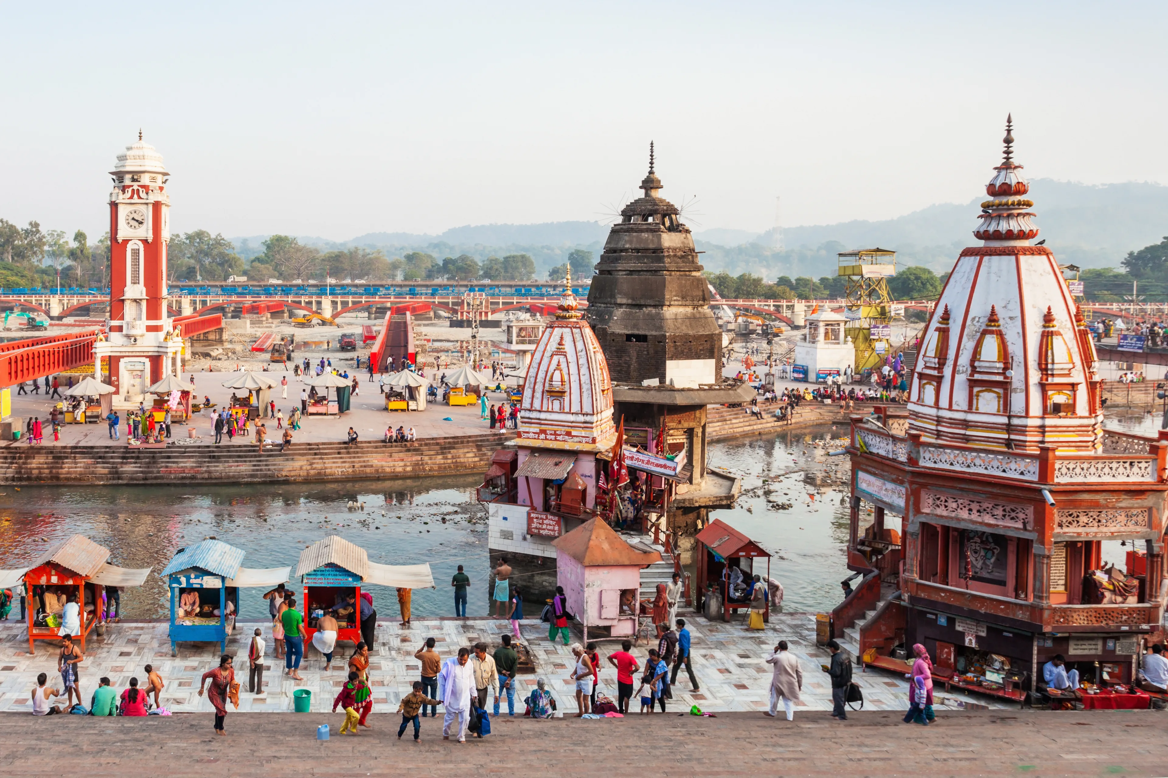 HARIDWAR, INDIA - NOVEMBER 13, 2015: Har Ki Pauri is a famous ghat on the banks of the Ganges in Haridwar, India. This revered place is the major landmark of Haridwar.
