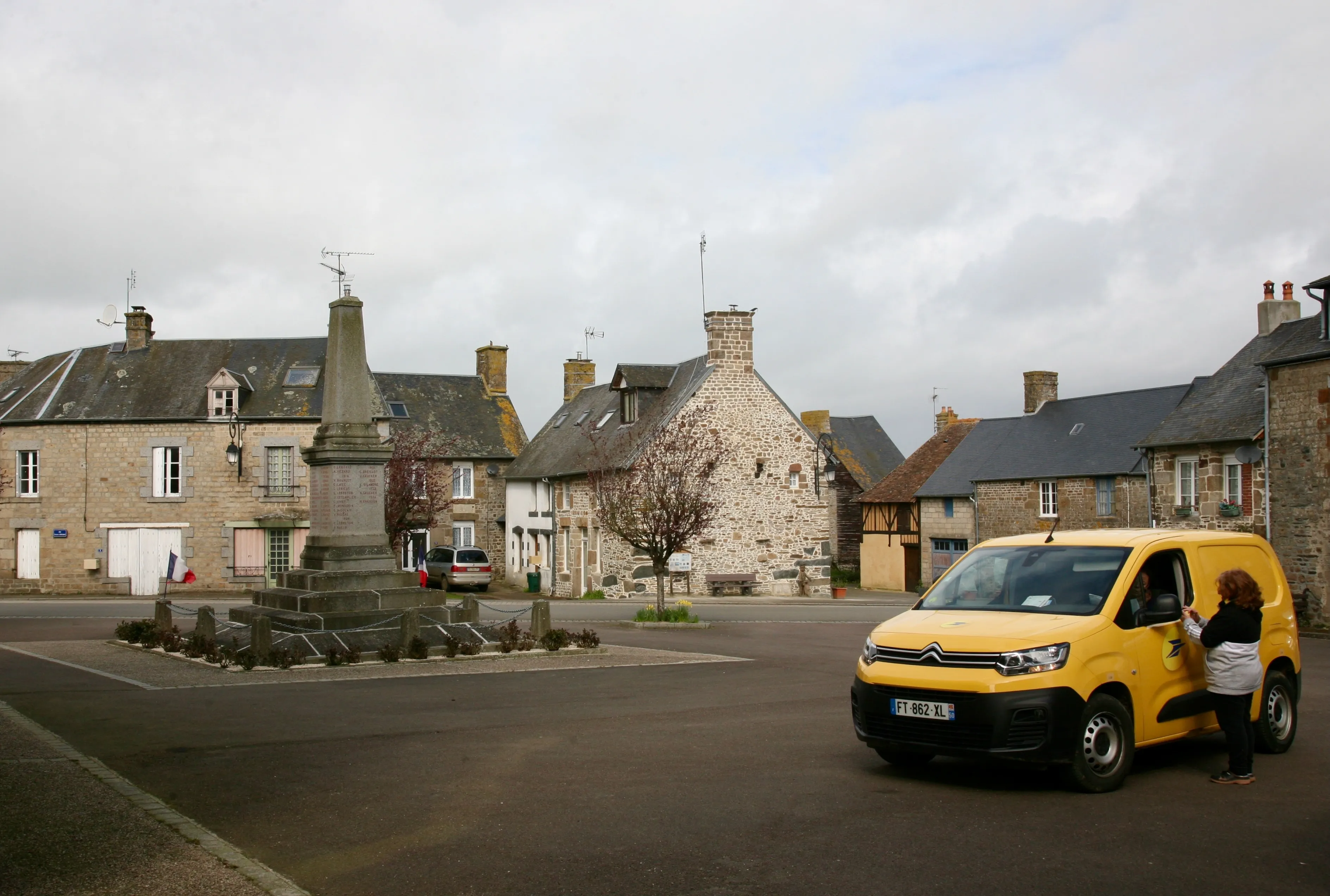 Best Bailleul hotels. Cheap hotels in Bailleul, France