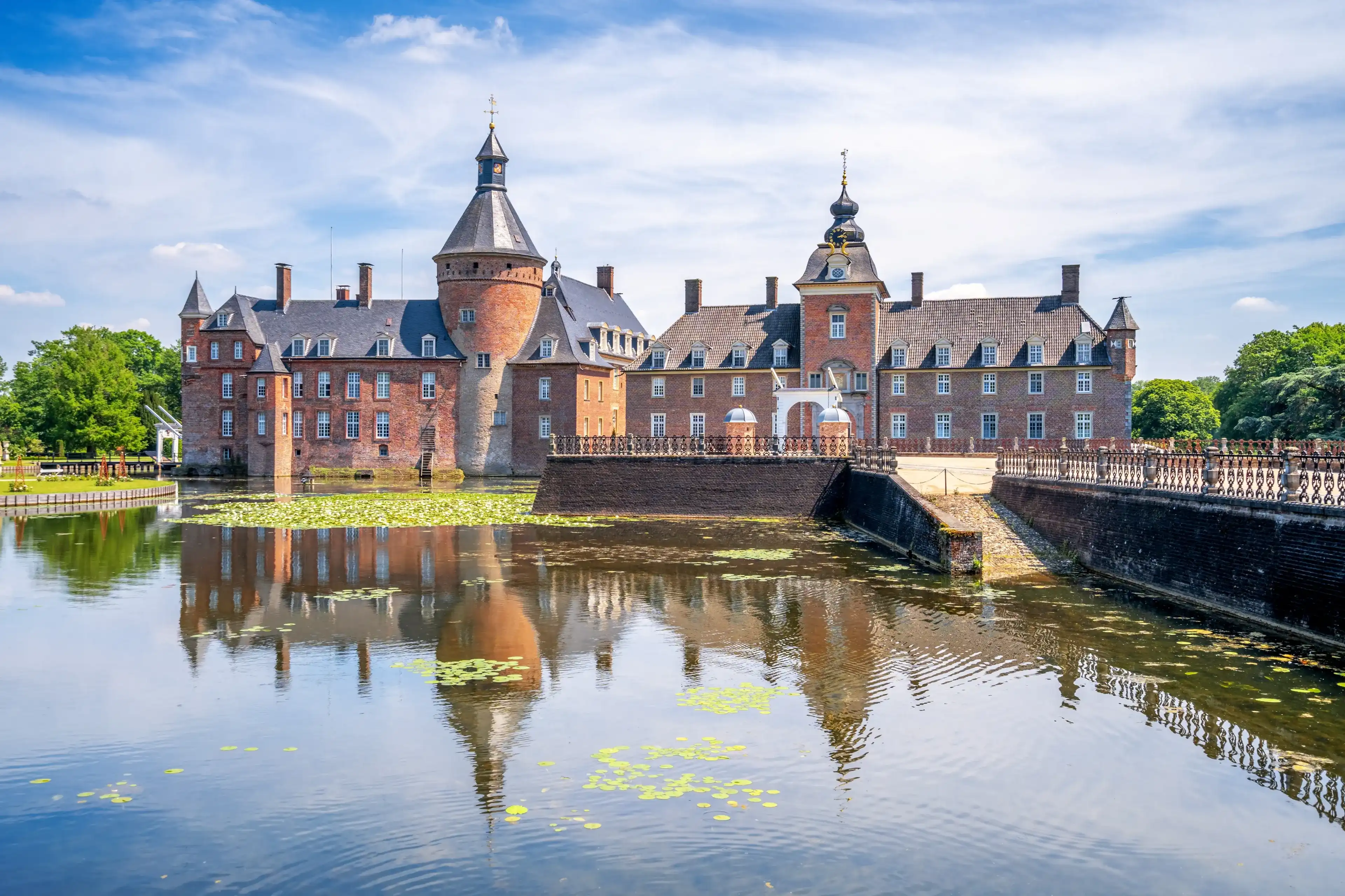 Nordrhein-Westfalen hotels. Best hotels in Nordrhein-Westfalen, Germany Nordrhein-Westfalen hotels. Best hotels in Nordrhein-Westfalen, Germany