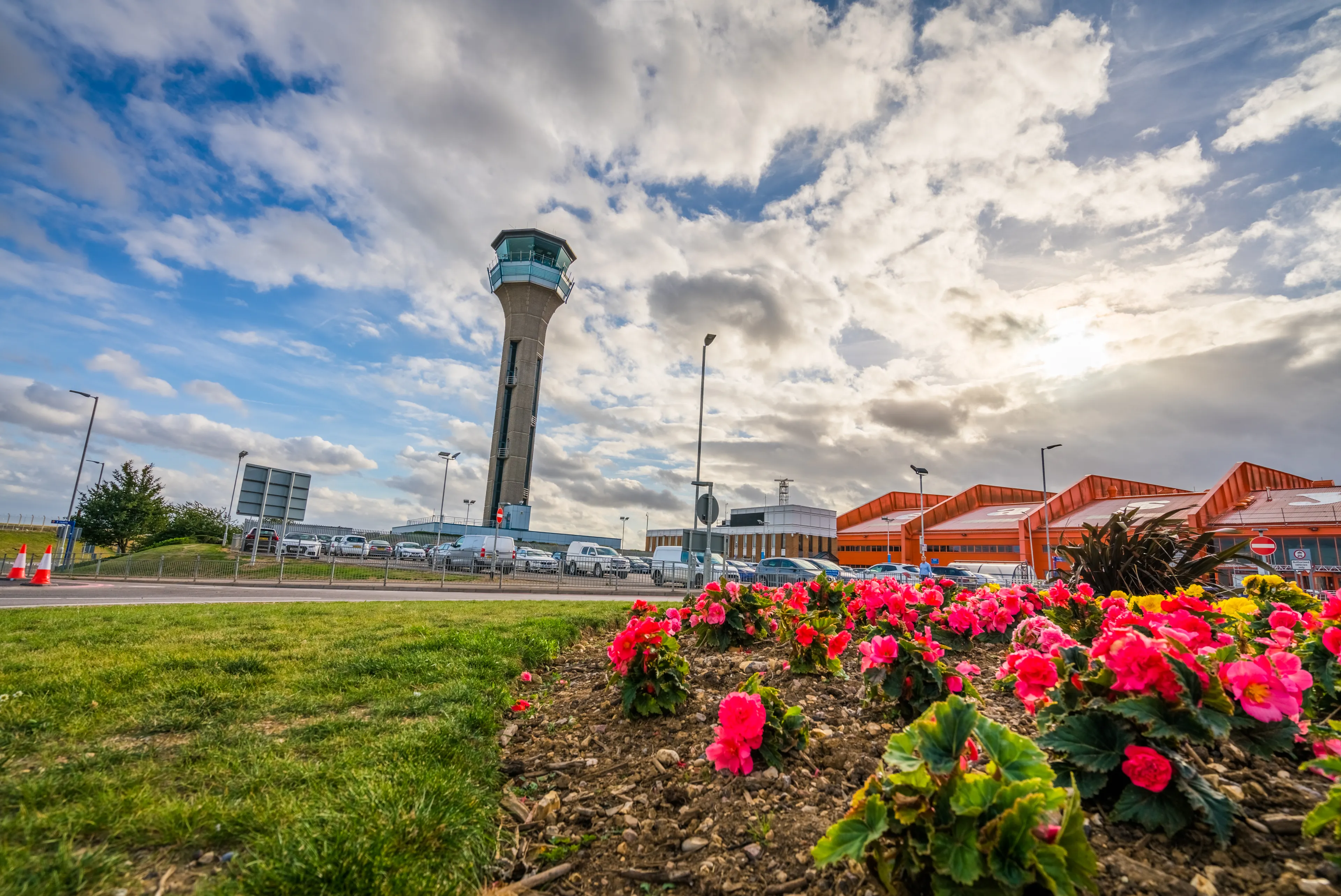 Best Luton hotels. Cheap hotels in Luton, United Kingdom