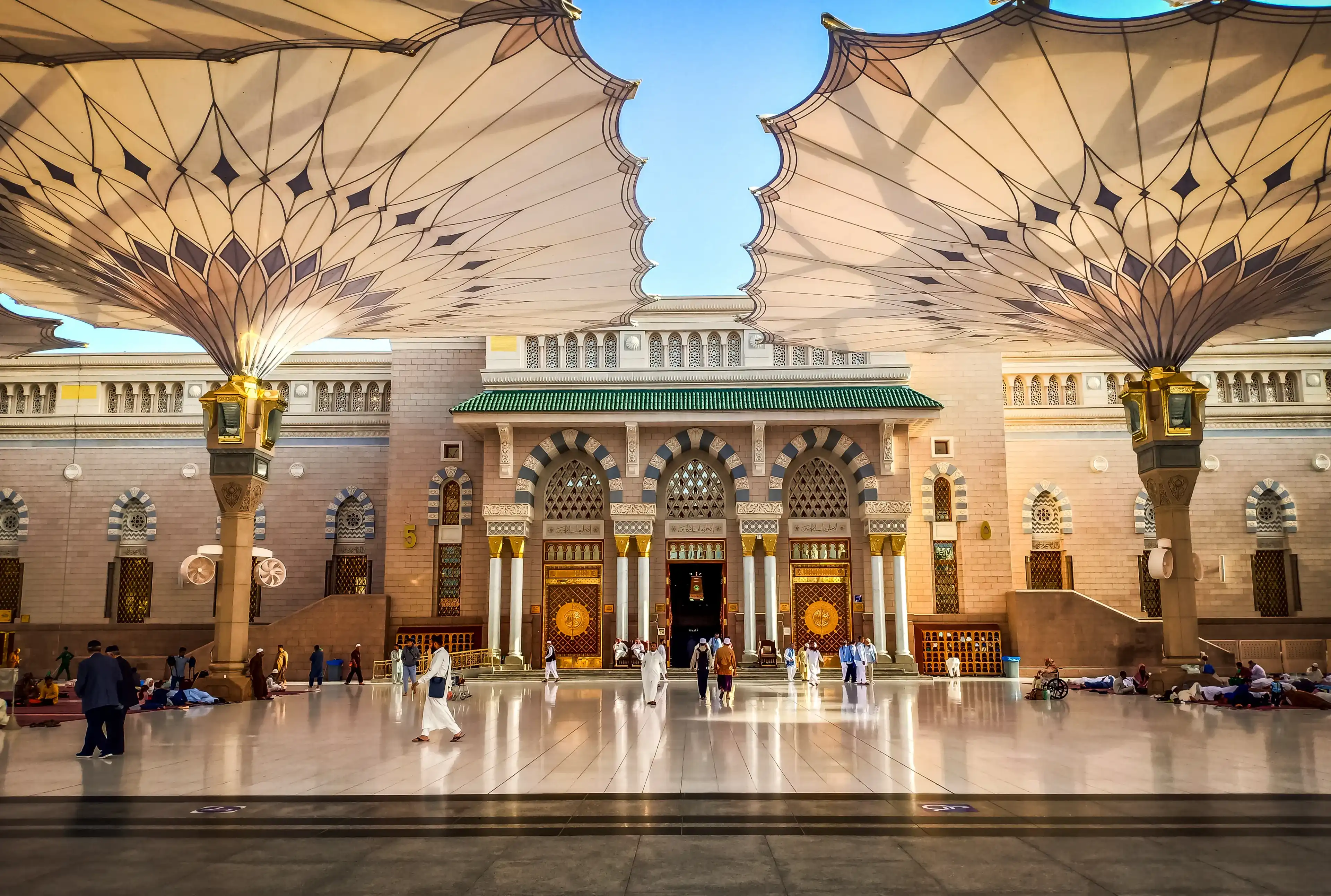Al-Masjid an-Nabawī is a mosque established and originally built by the Islamic prophet Muhammad, situated in the city of Medina in the Hejaz region this picture taken was 12 march 2019 Saudi Arabia. Al-Masjid an-Nabawī is a mosque established and originally built by the Islamic prophet Muhammad, situated in the city of Medina in the Hejaz region this picture taken was 12 march 2019 Saudi Arabia.