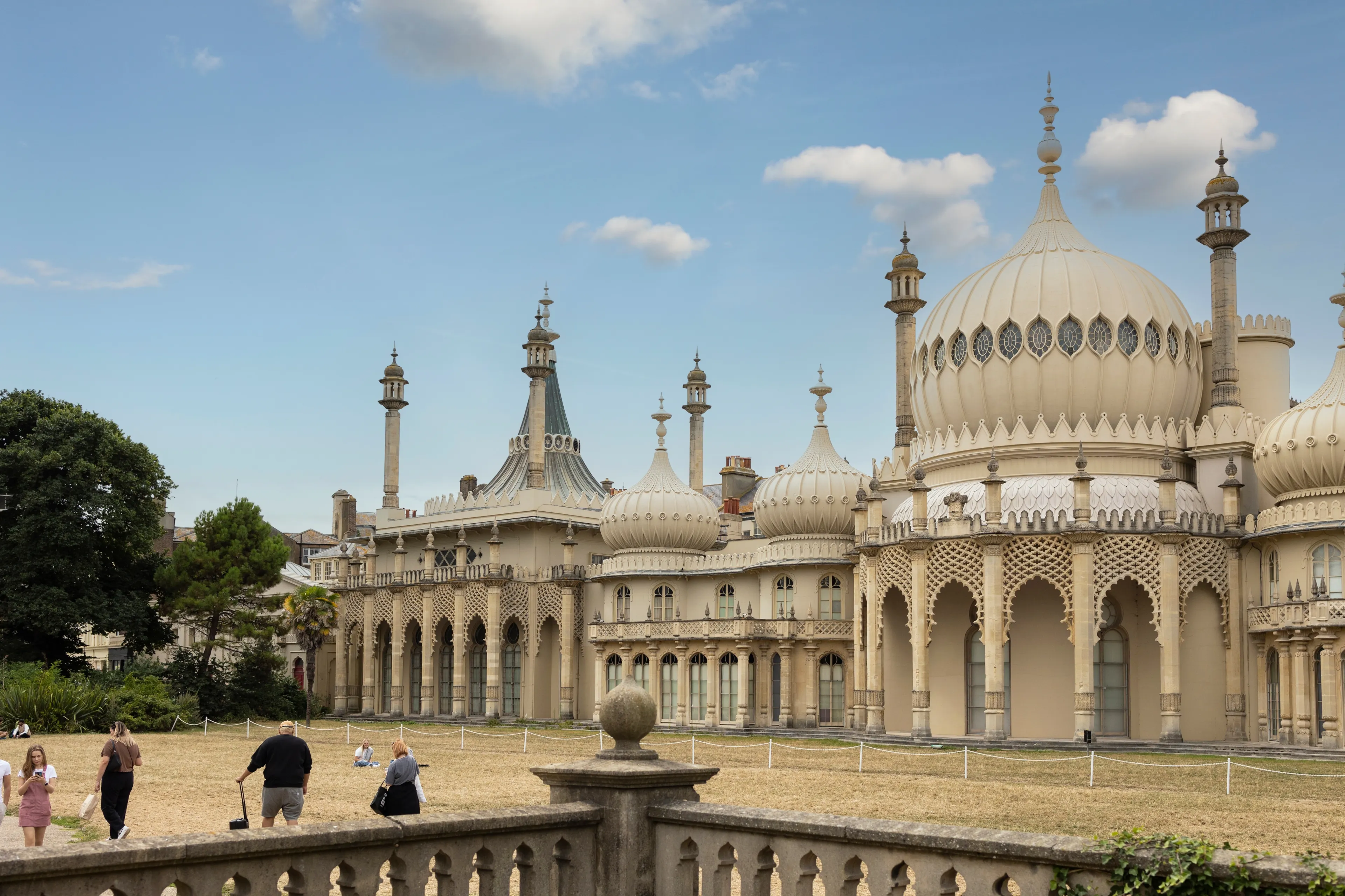 Best Brighton hotels. Cheap hotels in Brighton, United Kingdom