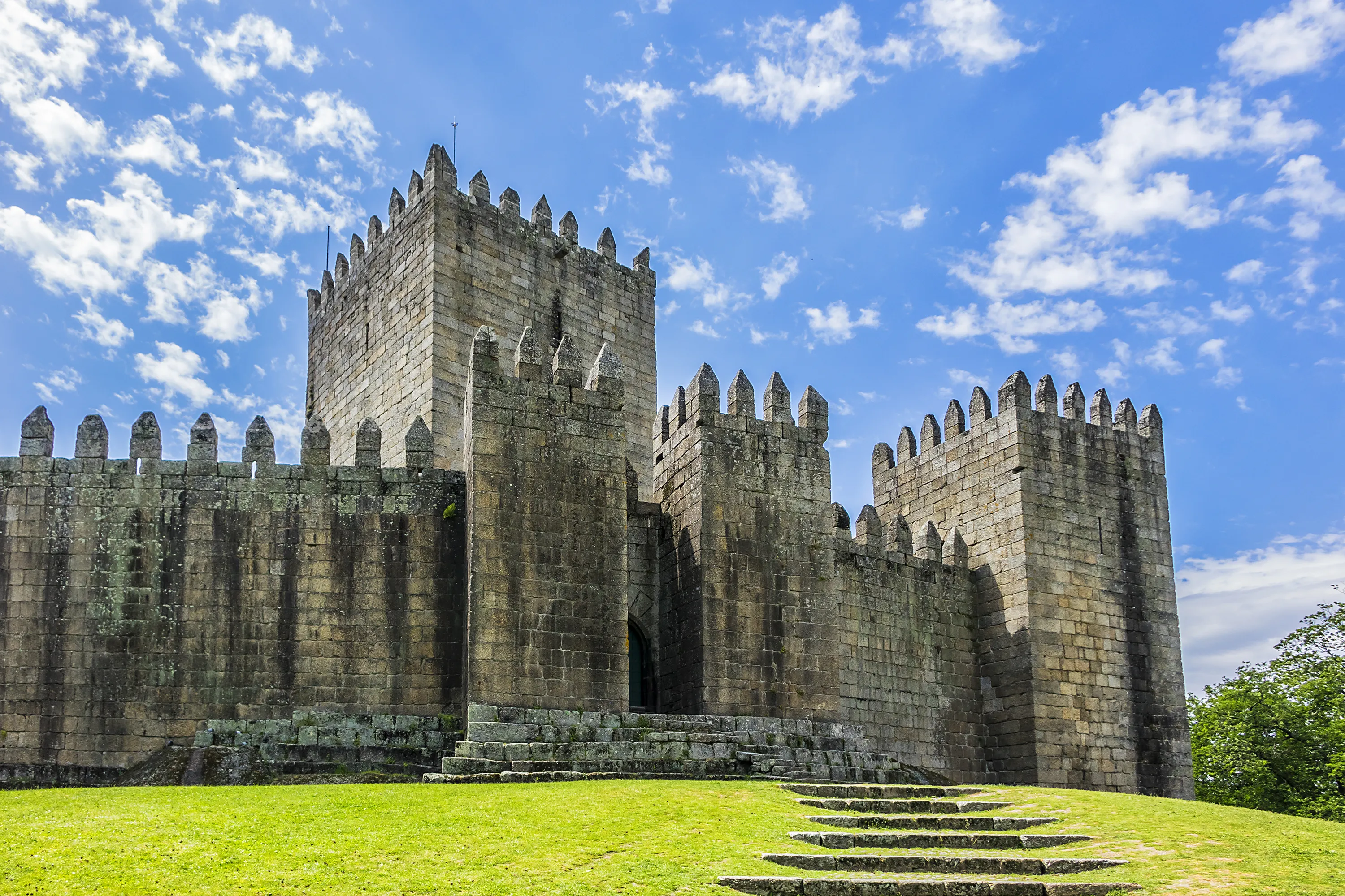Best Guimarães hotels. Cheap hotels in Guimarães, Portugal