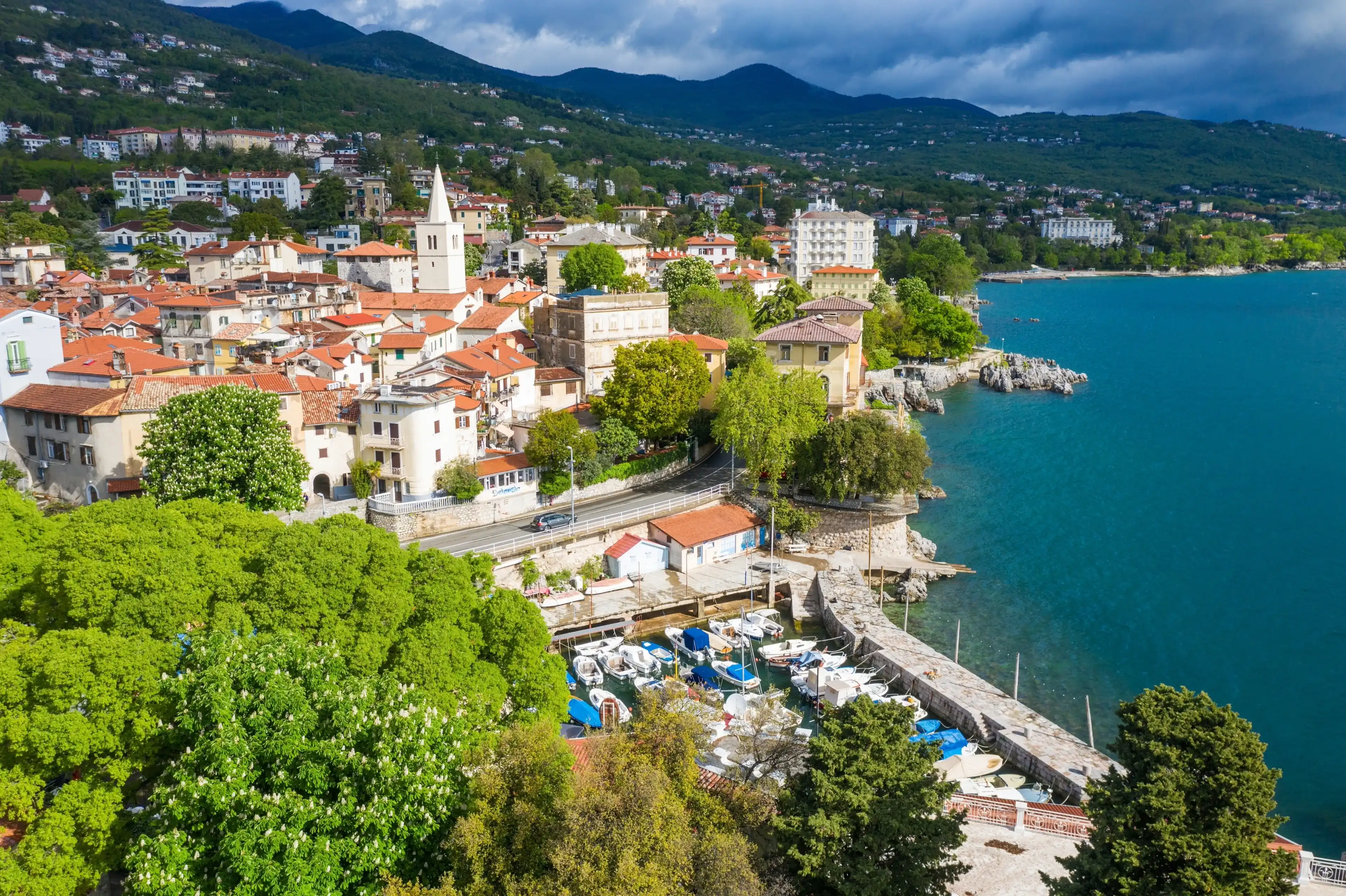 Best Lovran hotels. Cheap hotels in Lovran, Croatia Best Lovran hotels. Cheap hotels in Lovran, Croatia