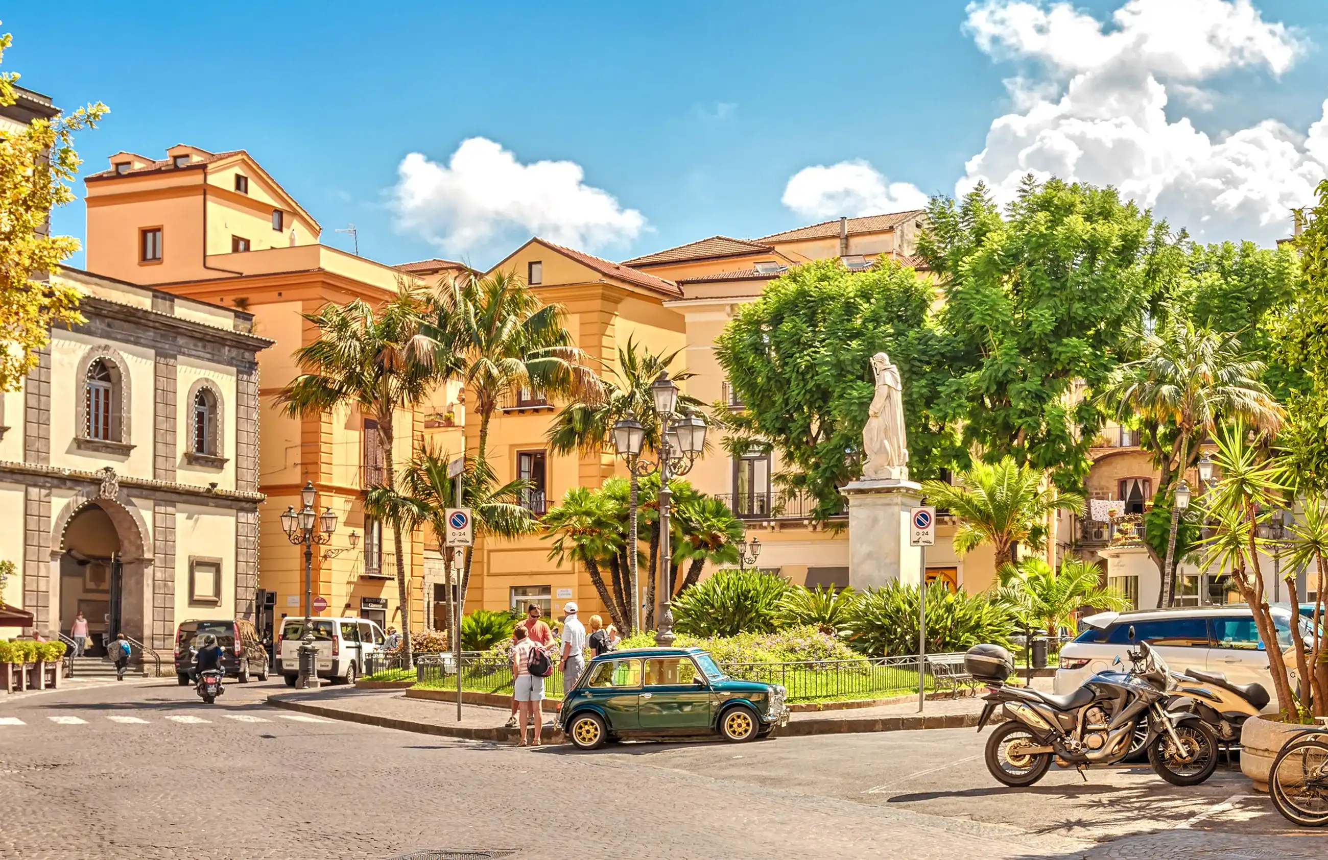 Best Sorrento hotels. Cheap hotels in Sorrento, Italy Best Sorrento hotels. Cheap hotels in Sorrento, Italy