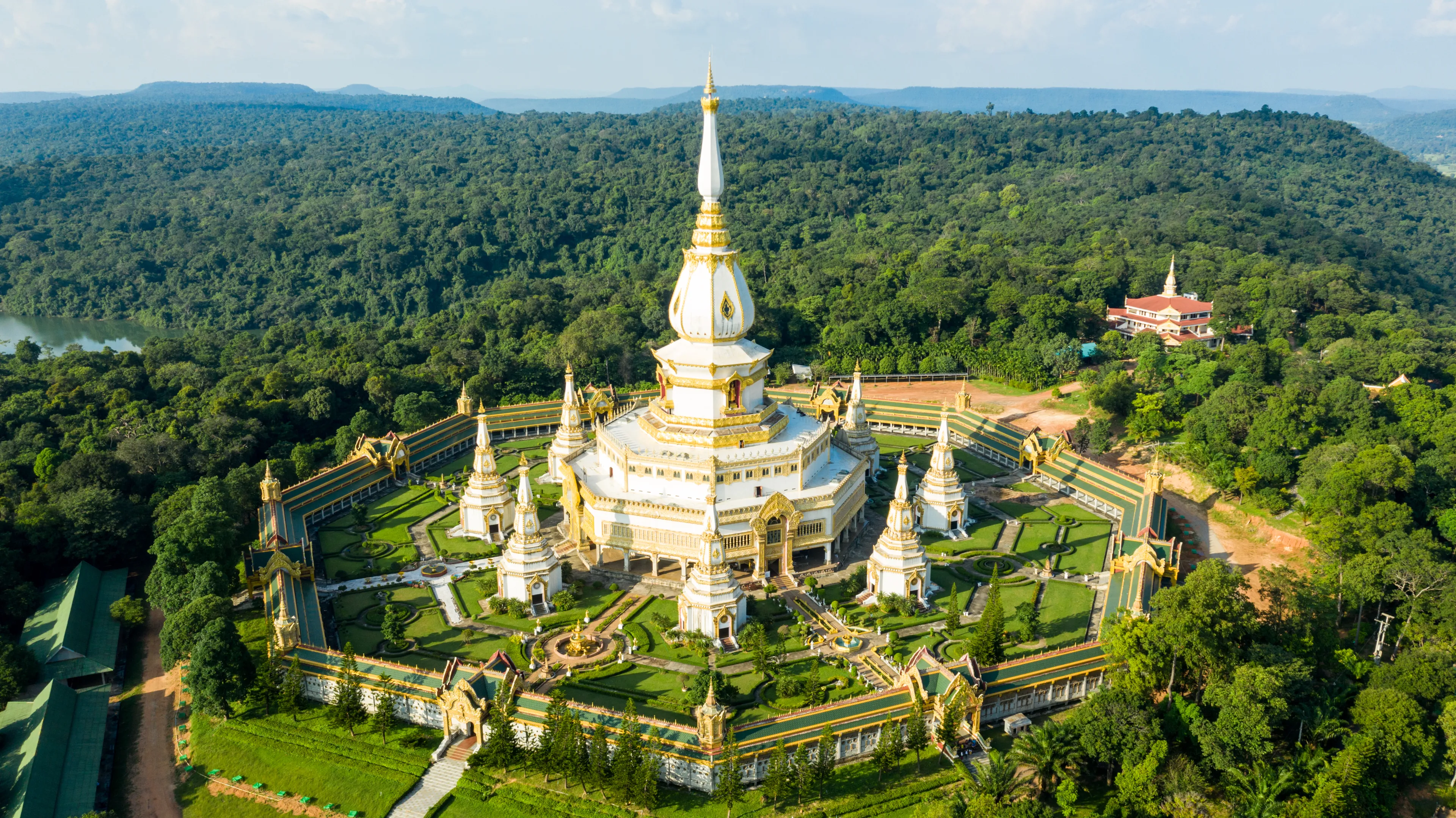 Giant pagoda Phra Maha Chedi Chai Mongkol Temple, Province Roi Et Thailand, Giant cetiya.