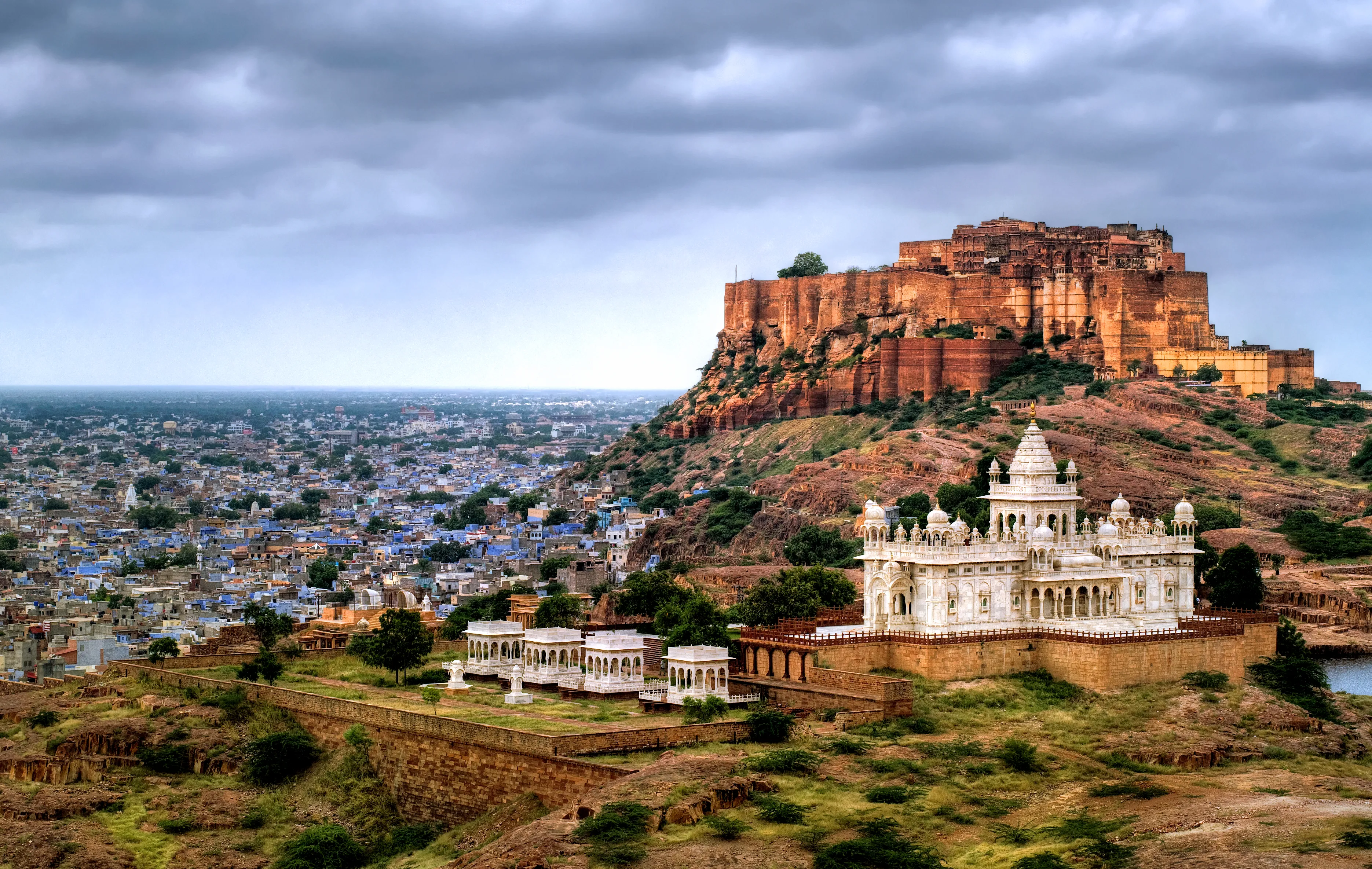 Blue city Jodhpur, Rajasthan, India, with Mehrangharh Fort and Jaswant Thada mausoleum