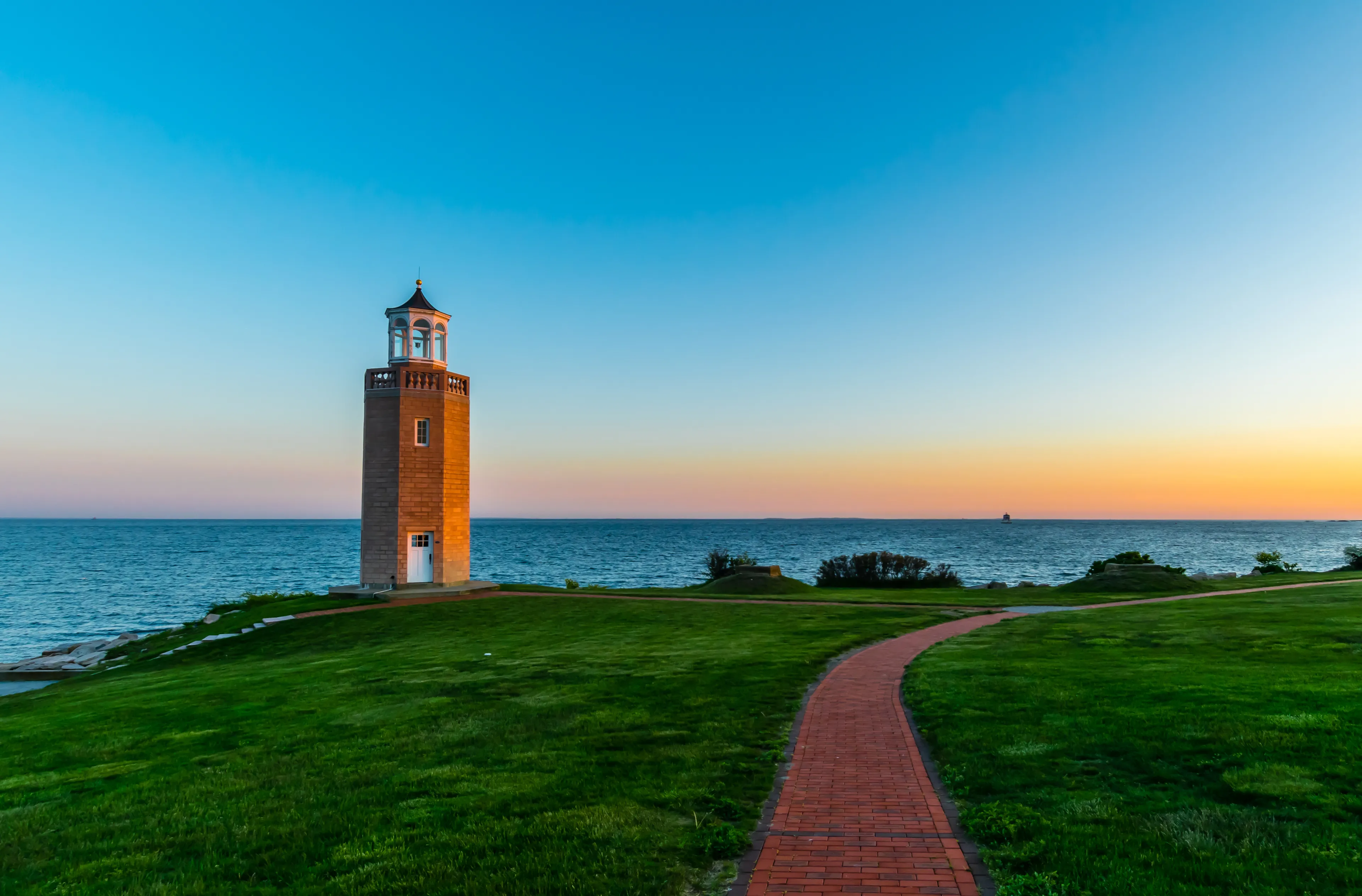 Sunset at Avery Point Lighthouse