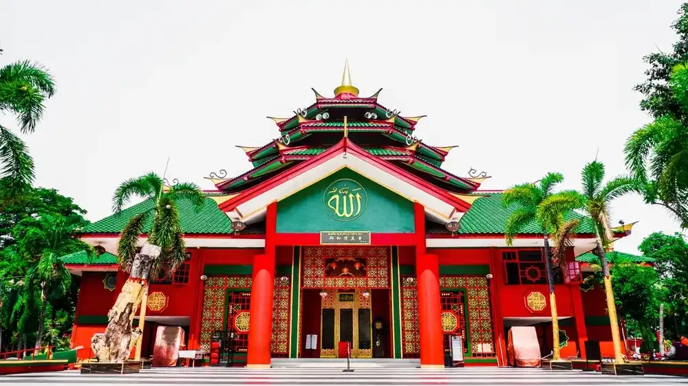 Pasuruan, Indonesia, November 18, 2024: Muhammad Cheng Hoo mosque architecture photograph looks from below. Historical building at Pasuruan city, east java Pasuruan, Indonesia, November 18, 2024: Muhammad Cheng Hoo mosque architecture photograph looks from below. Historical building at Pasuruan city, east java
