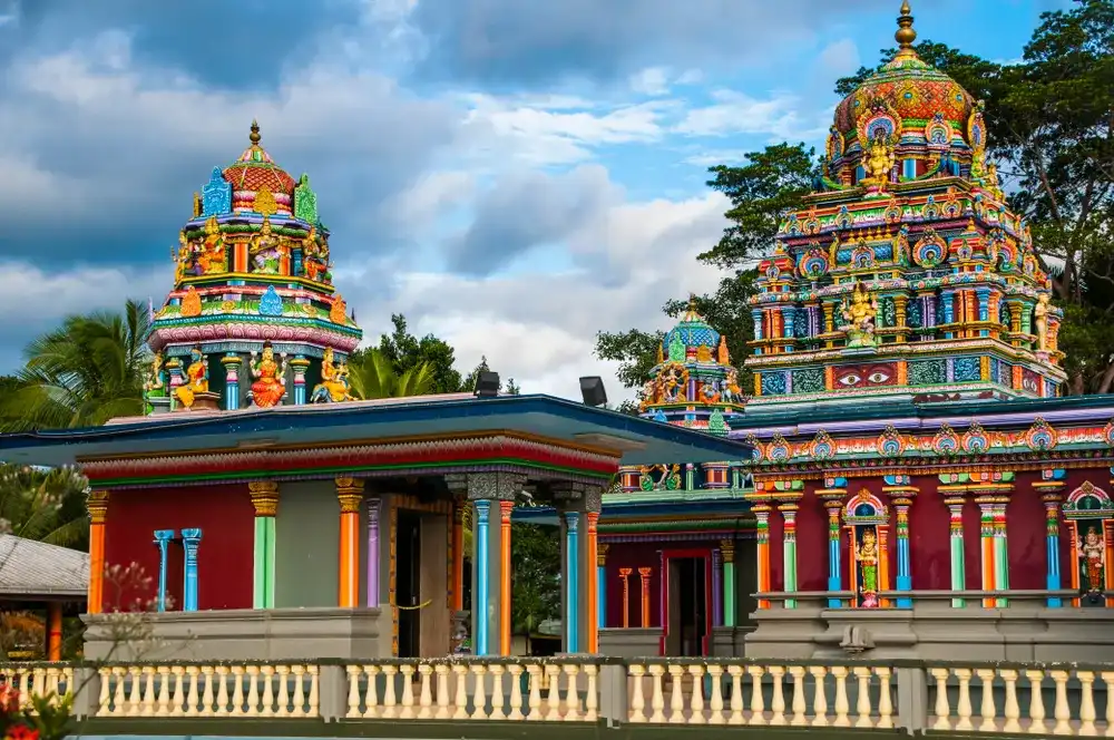 Sri Siva Subramaniya Hindu temple, Nadi, Viti Levu, Fiji Sri Siva Subramaniya Hindu temple, Nadi, Viti Levu, Fiji