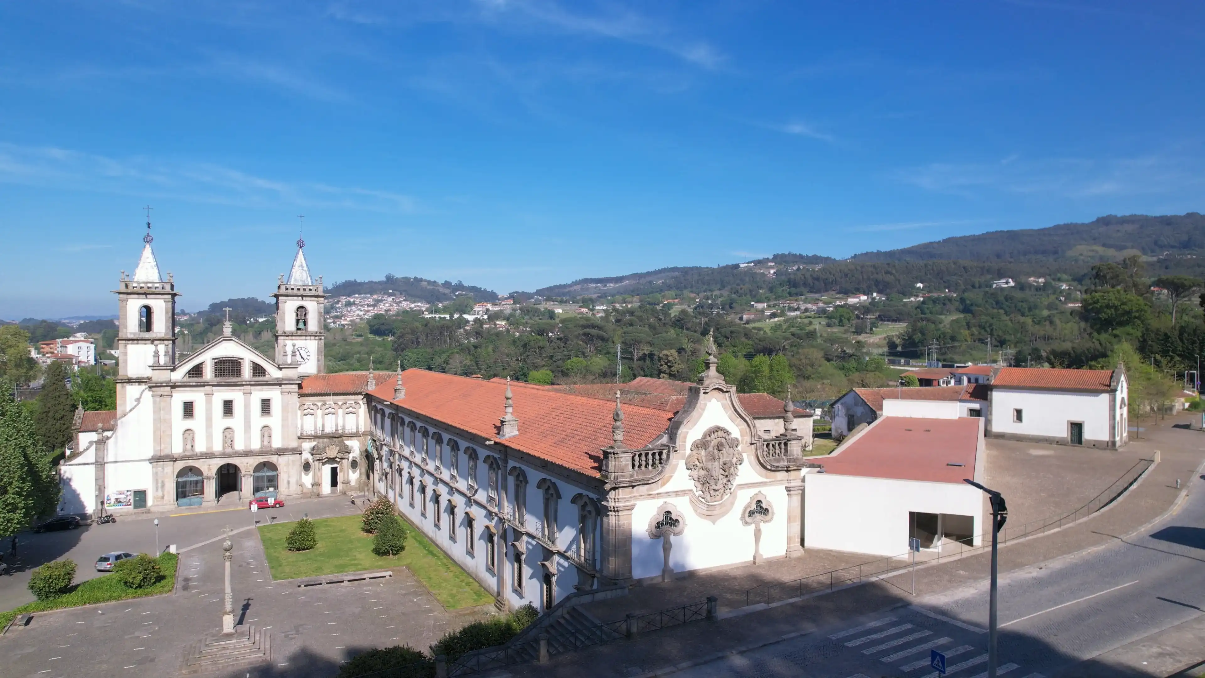 Best Santo Tirso hotels. Cheap hotels in Santo Tirso, Portugal Best Santo Tirso hotels. Cheap hotels in Santo Tirso, Portugal