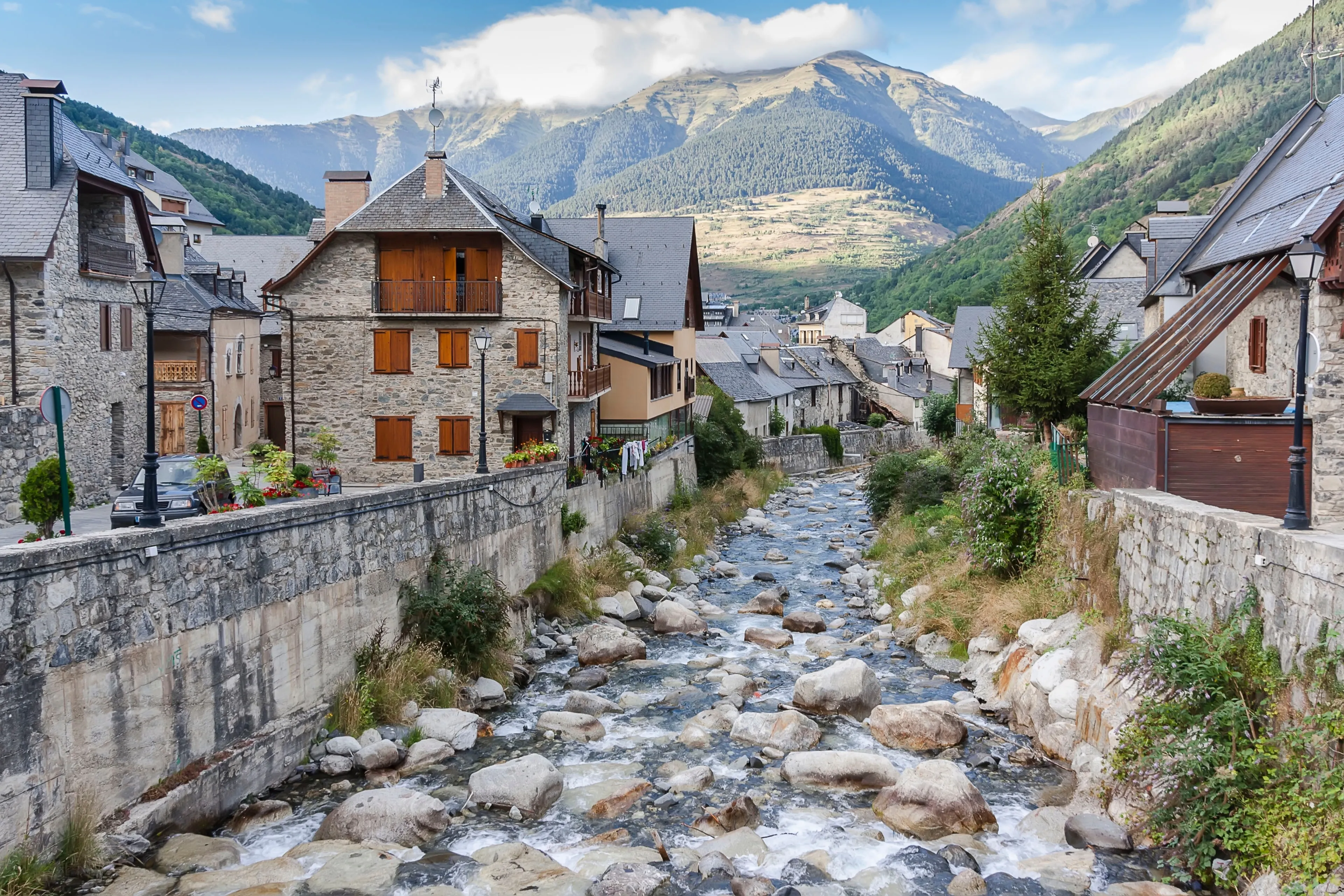 Best Vielha hotels. Cheap hotels in Vielha, Spain