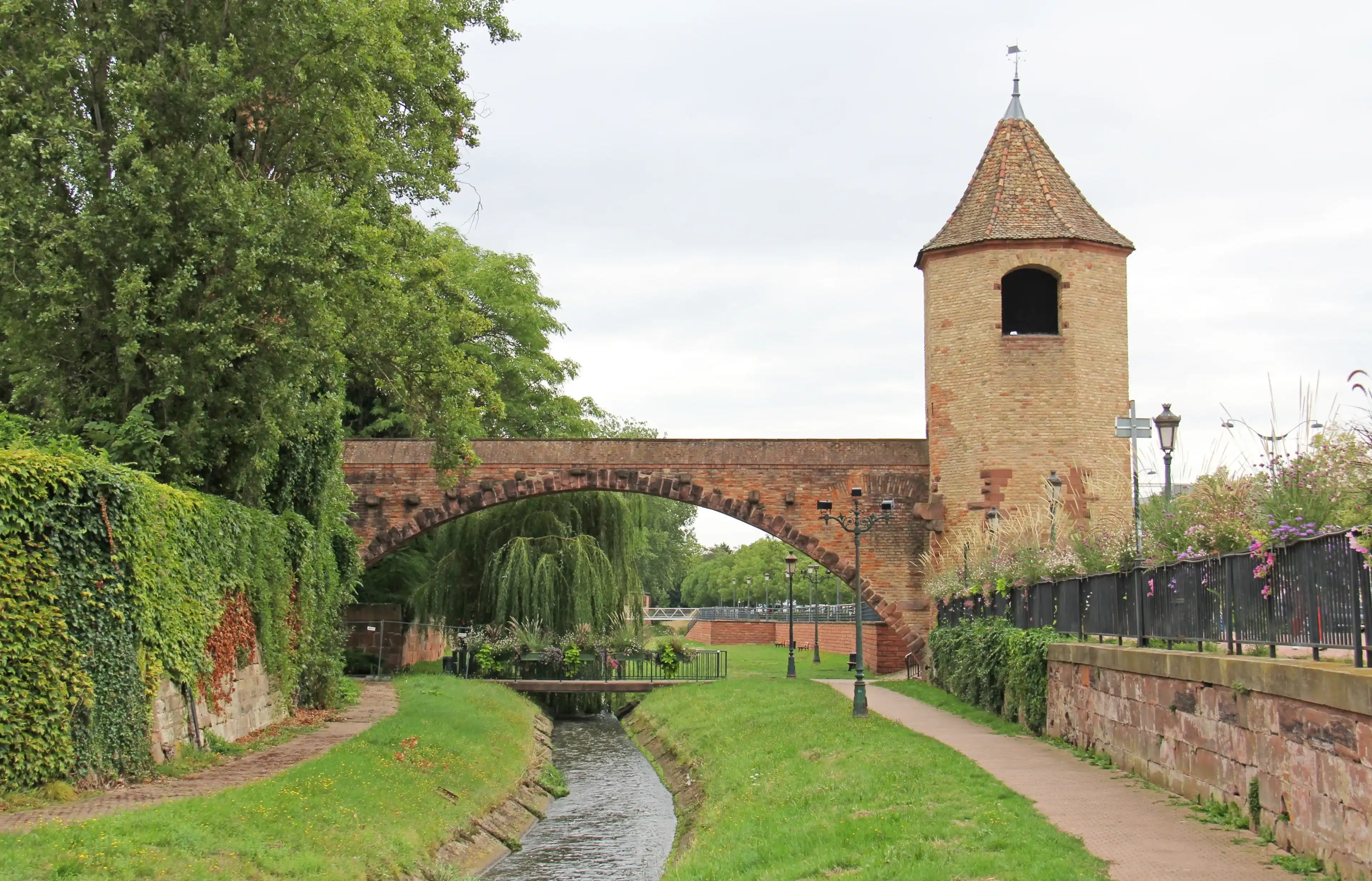 Best Haguenau hotels. Cheap hotels in Haguenau, France Best Haguenau hotels. Cheap hotels in Haguenau, France