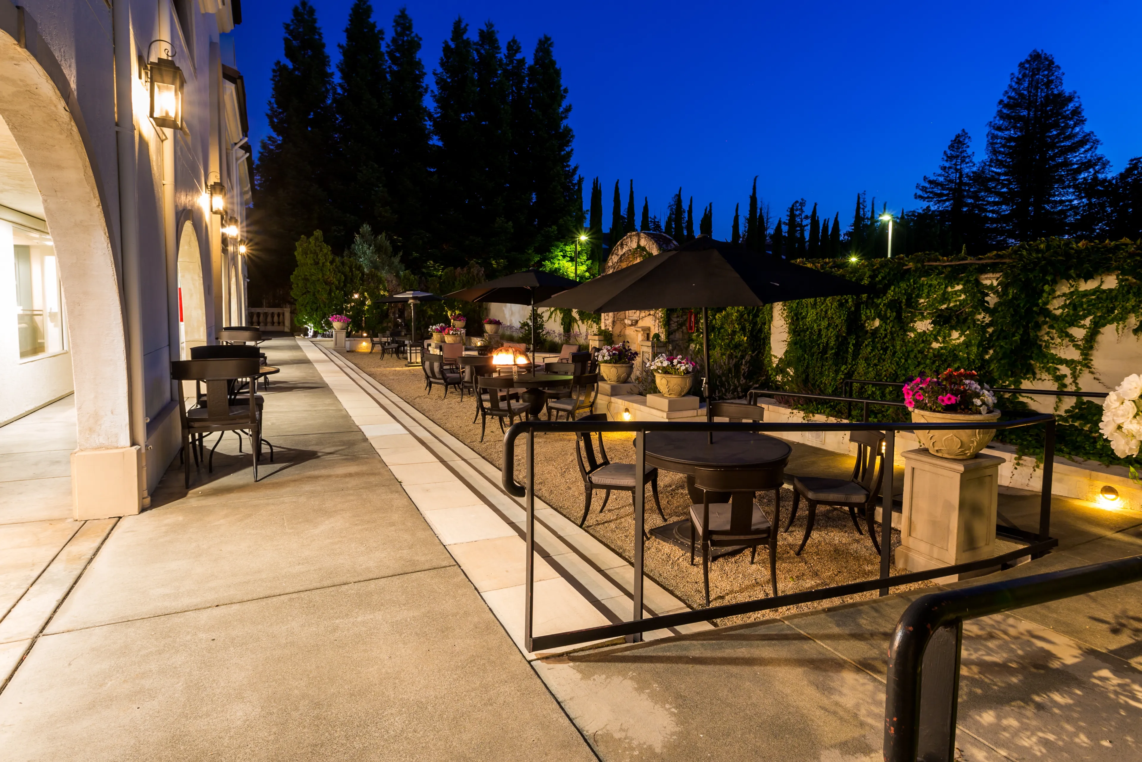 Best Healdsburg hotels. Cheap hotels in Healdsburg, California, United States