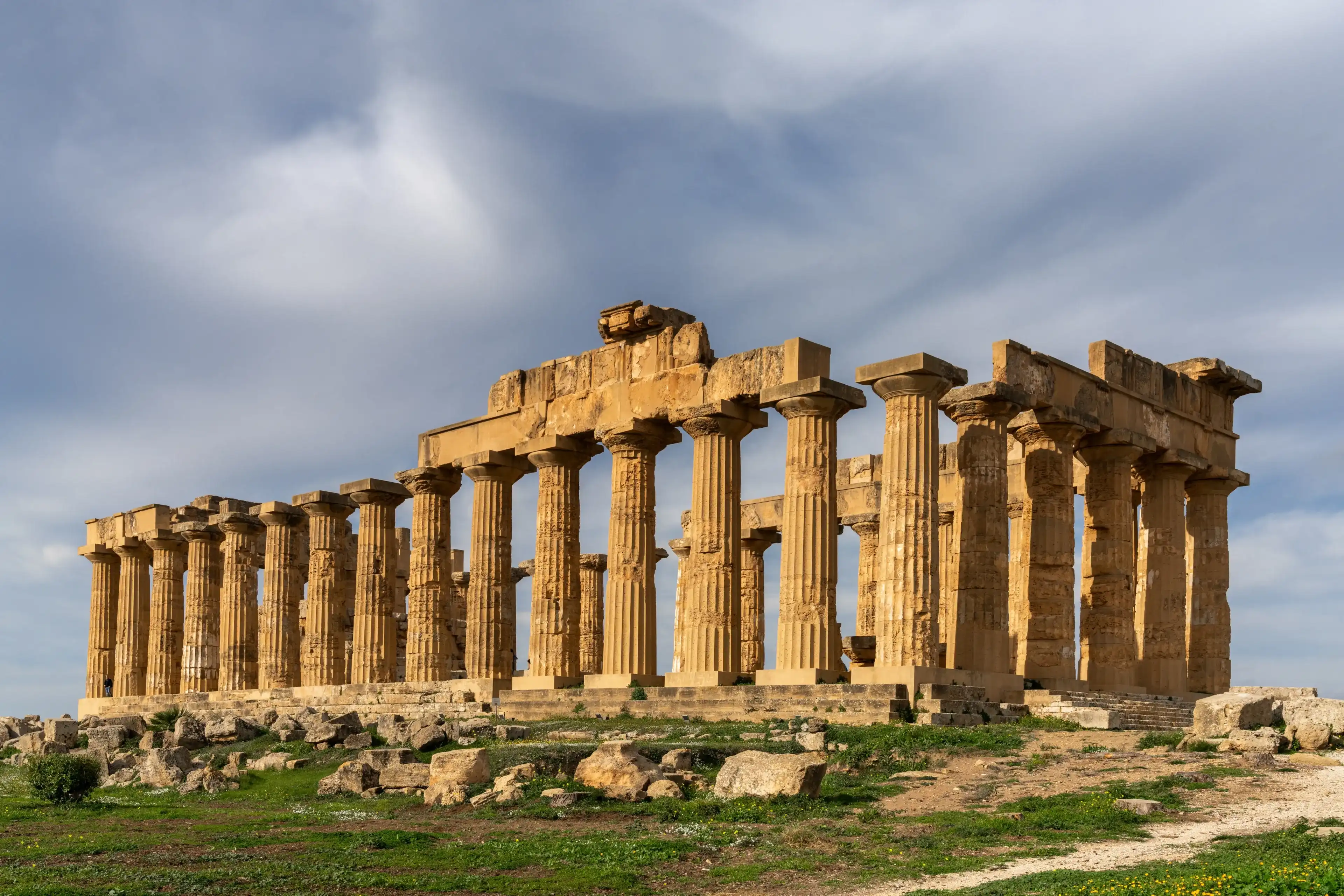 Castelvetrano, Italy - 3 Janaury, 2024: view of Temple E or the Temple of Hera at Selinus in Sicily Castelvetrano, Italy - 3 Janaury, 2024: view of Temple E or the Temple of Hera at Selinus in Sicily