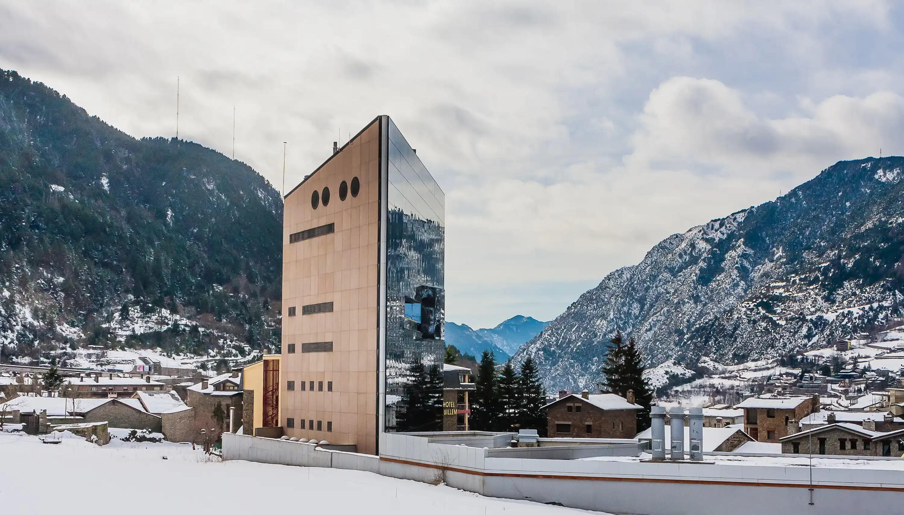 Best Encamp hotels. Cheap hotels in Encamp, Andorra Best Encamp hotels. Cheap hotels in Encamp, Andorra