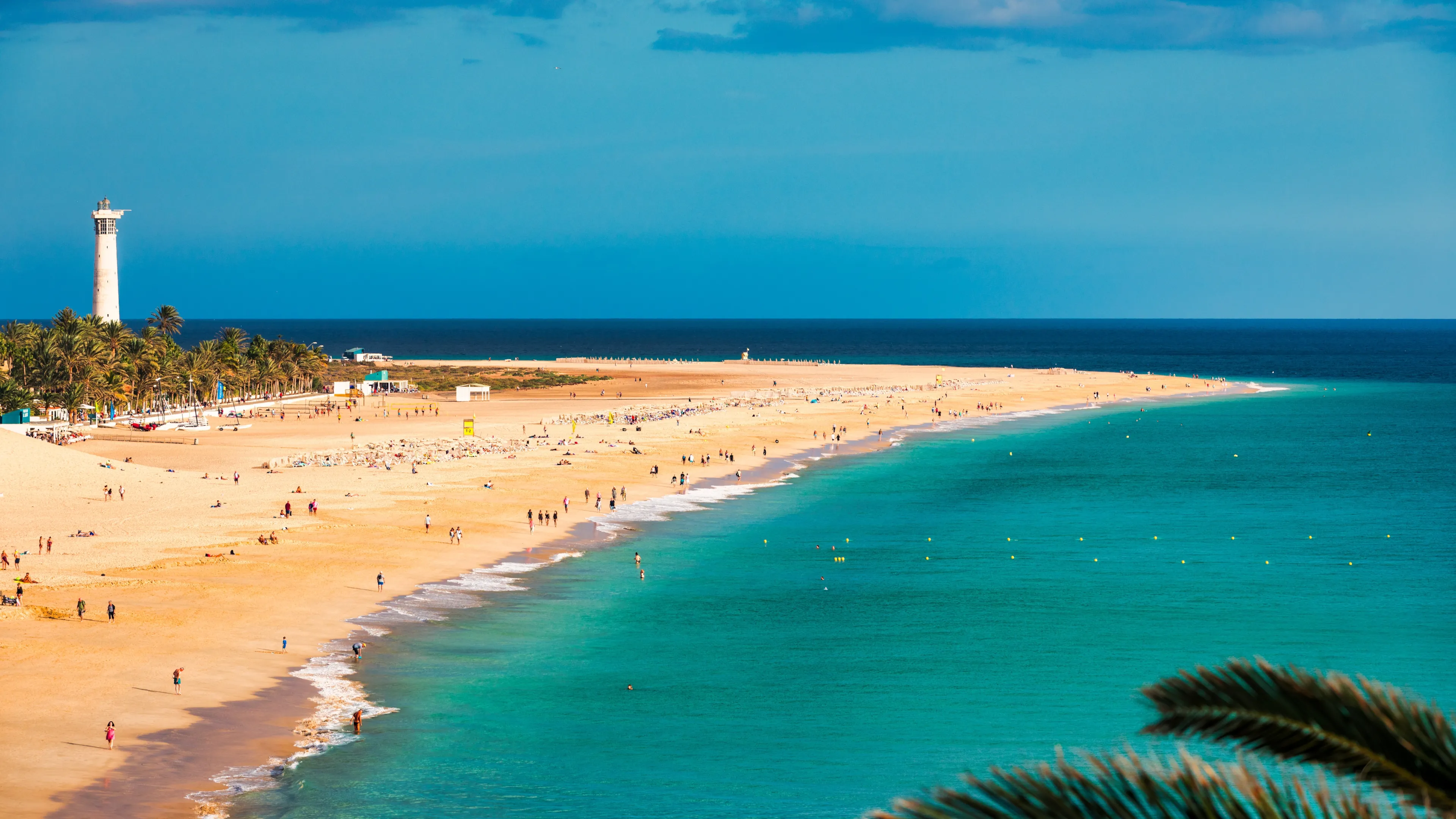 Morro Jable, Fuerteventura, Spain. Breathtaking beach Playa del Matorral in the rays of the sunset. Morro Jable and Playa del Matorral, Fuerteventura, Canary Islands, Spain, Atlantic, Europe