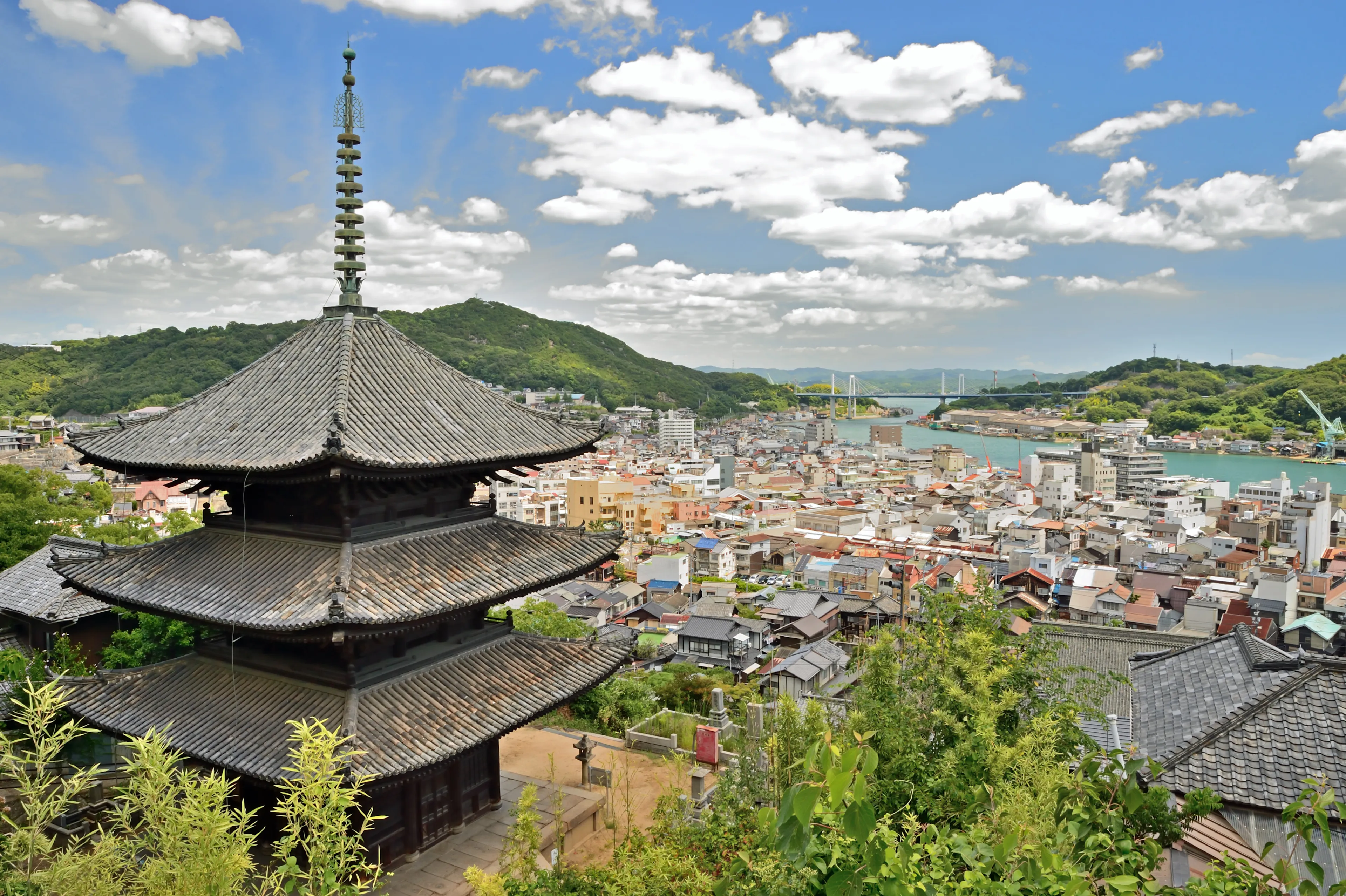 Onomichi, Hiroshima prefecture, Japan: View of Onomichi town from Tennei-ji temple