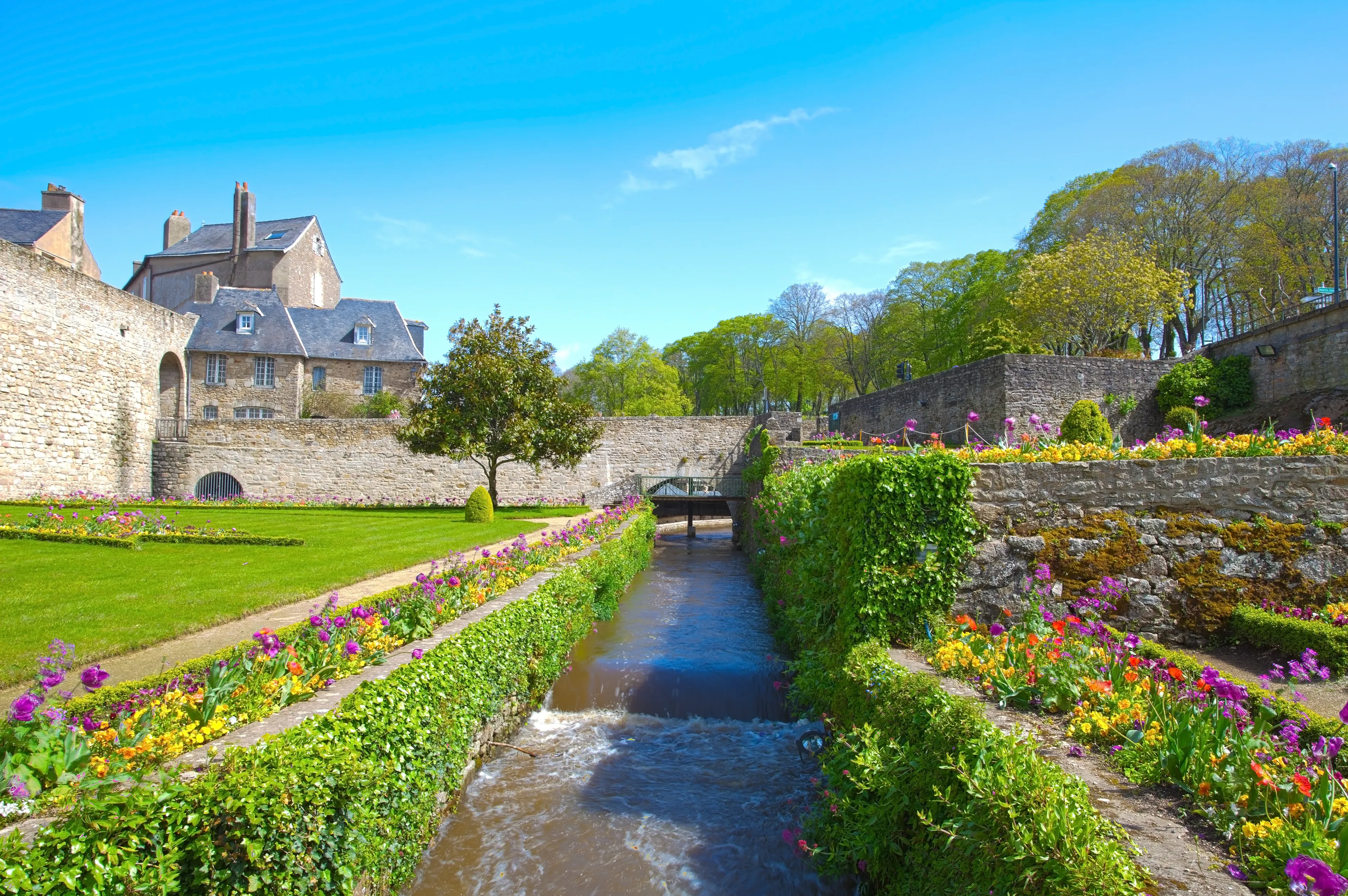 Best Vannes hotels. Cheap hotels in Vannes, France