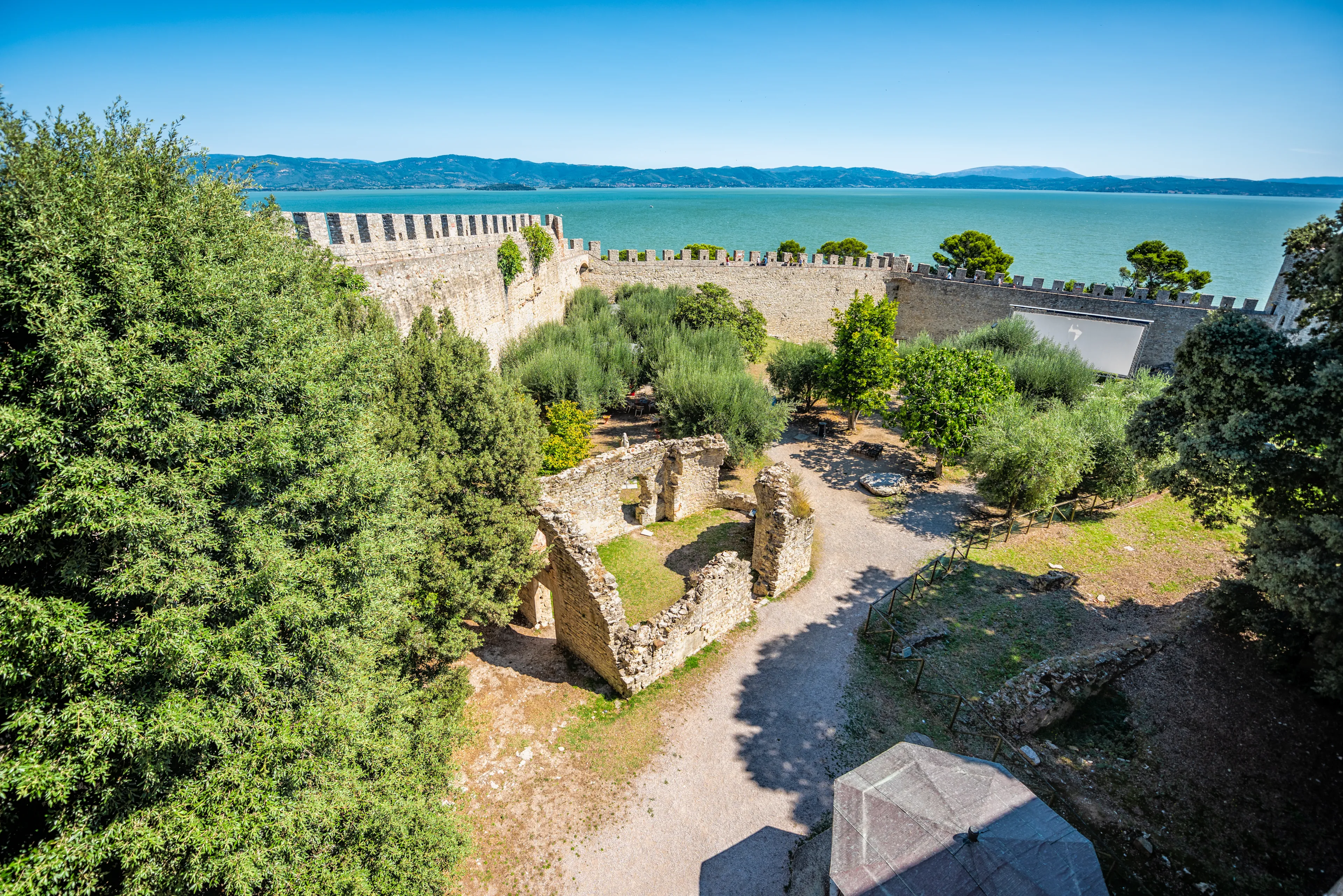 Best Castiglione del Lago hotels. Cheap hotels in Castiglione del Lago, Italy