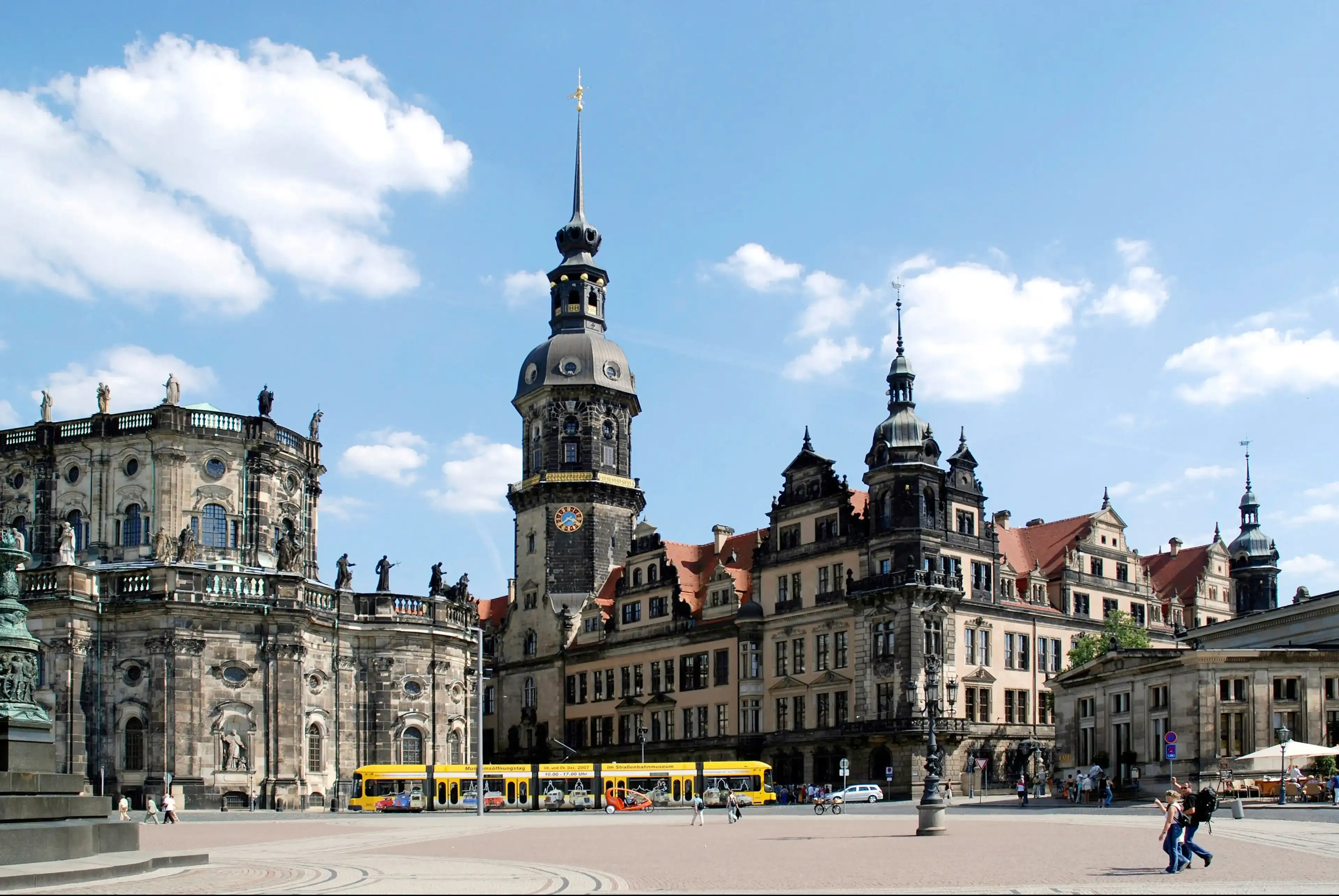 Saxony hotels. Best hotels in Saxony, Germany Saxony hotels. Best hotels in Saxony, Germany