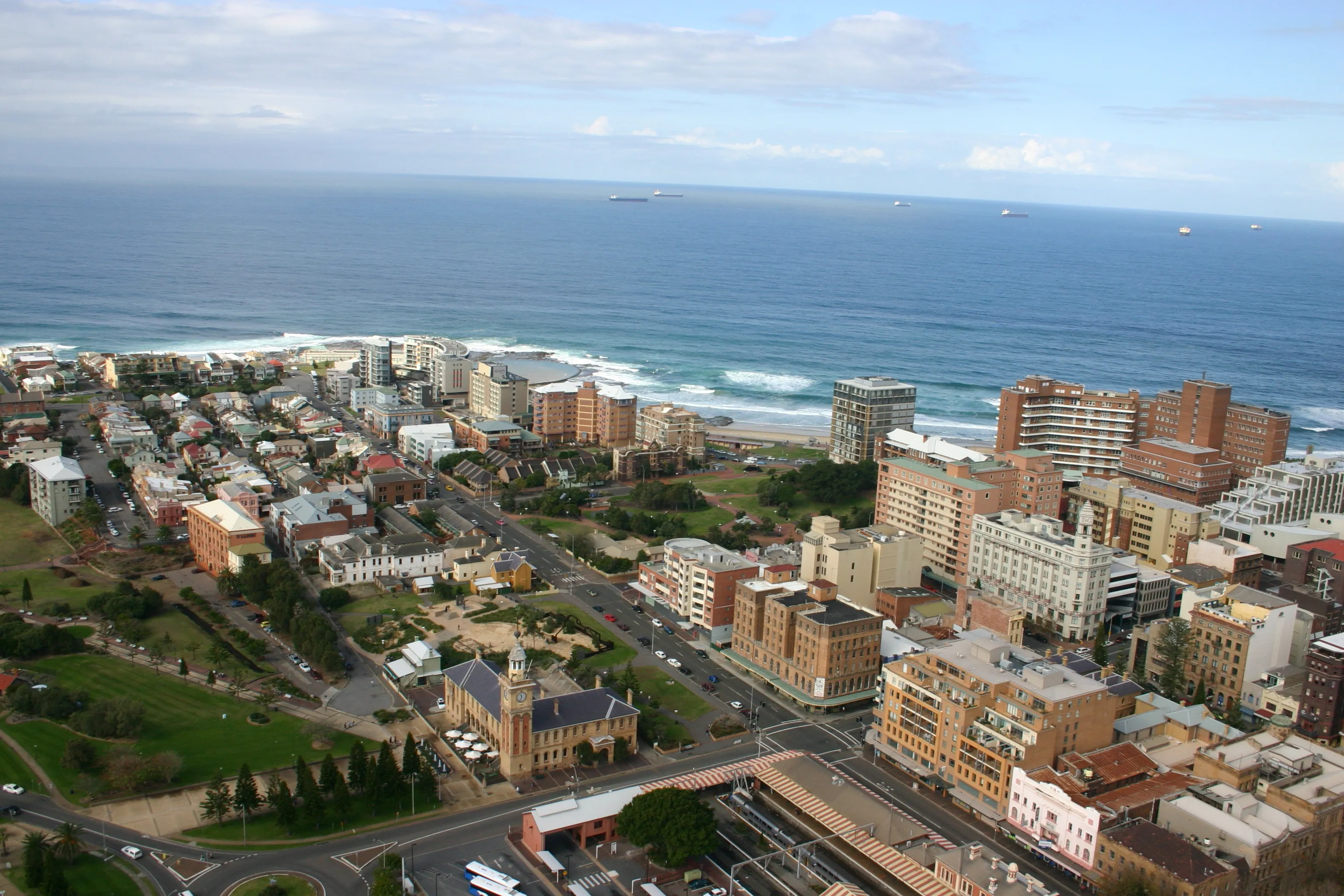 Best Newcastle hotels. Cheap hotels in Newcastle, New South Wales, Australia