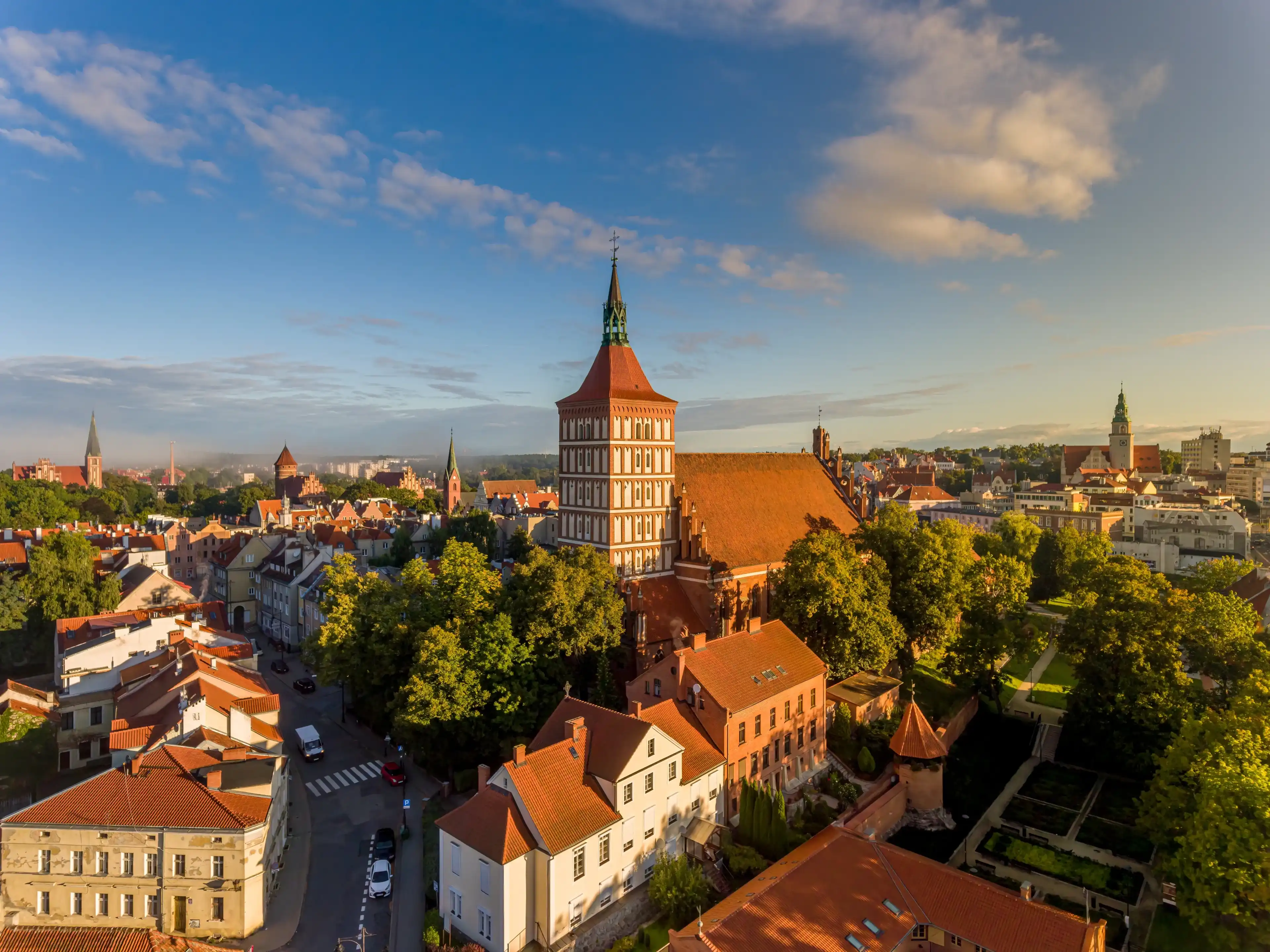 St. James, Evangelical church, castle of the Warmian chapter, garrison church of the Blessed Virgin Mary, Queen of Poland and the town hall - at sunrise - Olsztyn, Warmia and Masuria, Poland, Europe St. James, Evangelical church, castle of the Warmian chapter, garrison church of the Blessed Virgin Mary, Queen of Poland and the town hall - at sunrise - Olsztyn, Warmia and Masuria, Poland, Europe