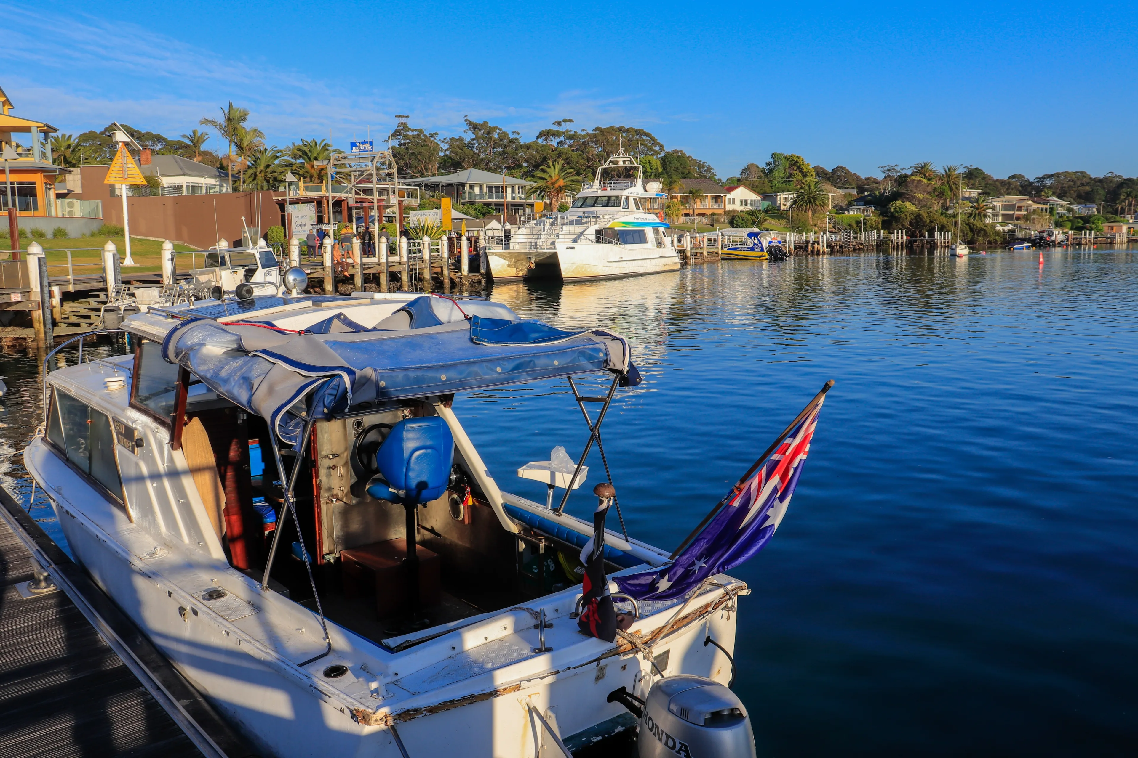 Best Batemans Bay hotels. Cheap hotels in Batemans Bay, New South Wales, Australia