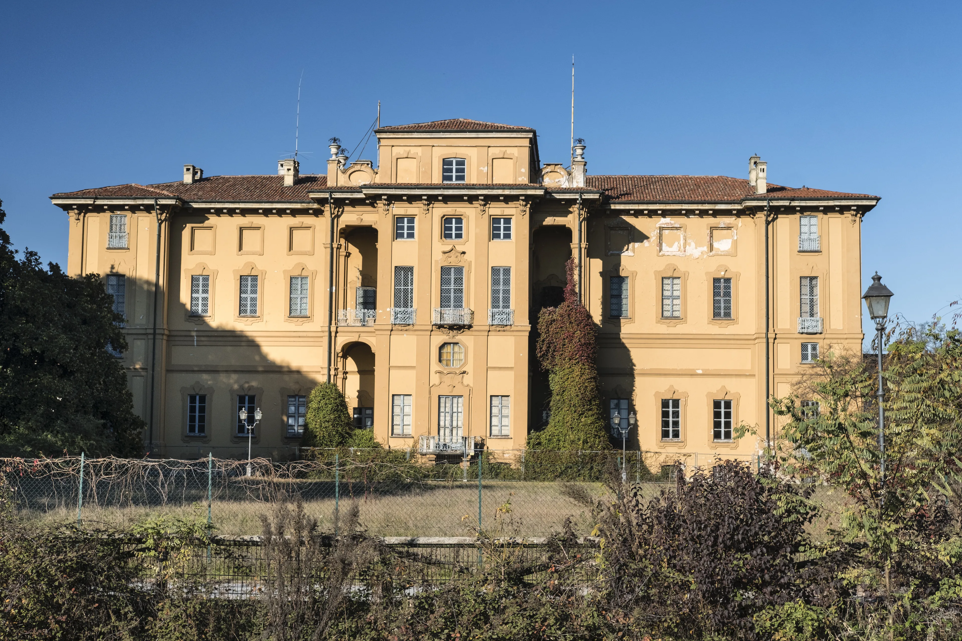 Best Cernusco sul Naviglio hotels. Cheap hotels in Cernusco sul Naviglio, Italy