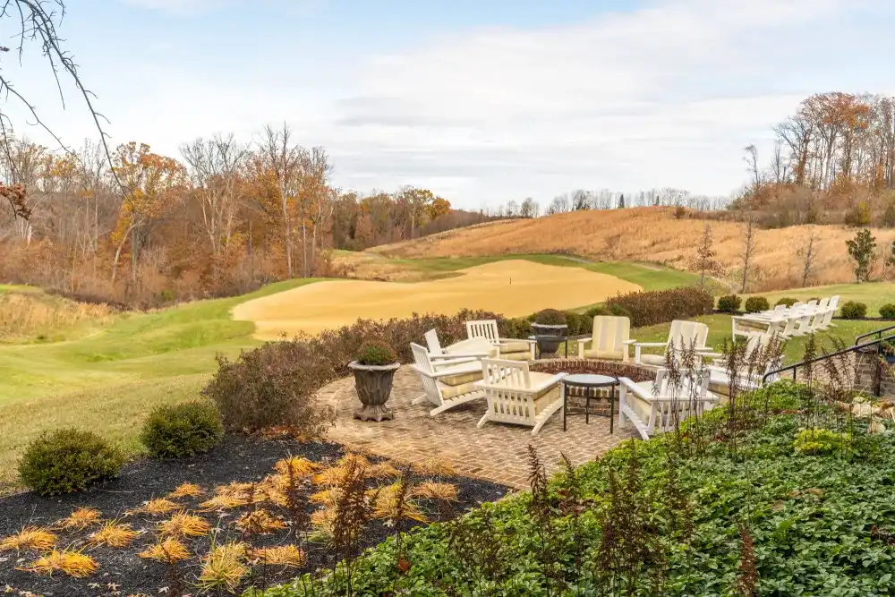 Dumfries VA /USA - November 24, 2019 : Potomac Shores Golf Club offers terrific views and challenging play for golfers at every skill level. Beautifully designed course and interior. Dumfries VA /USA - November 24, 2019 : Potomac Shores Golf Club offers terrific views and challenging play for golfers at every skill level. Beautifully designed course and interior.