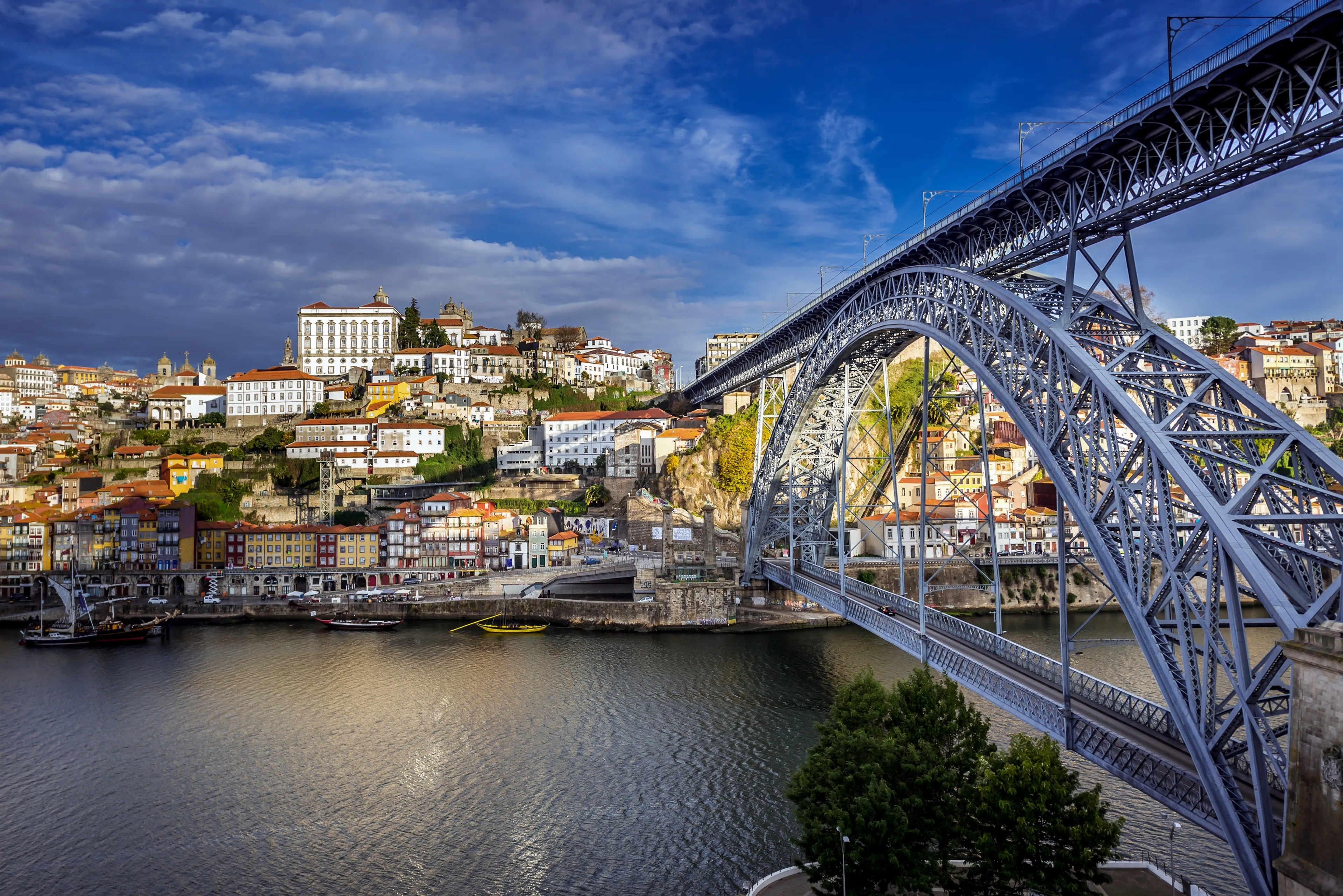 Best Vila Nova de Gaia hotels. Cheap hotels in Vila Nova de Gaia, Portugal