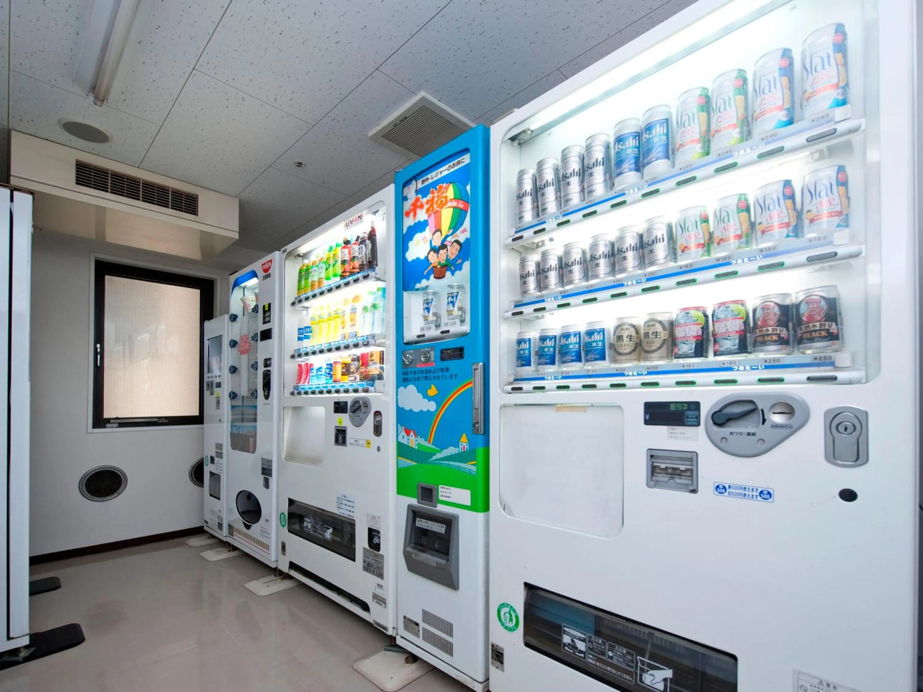 Area and facilities in Nishitetsu Inn Nihonbashi