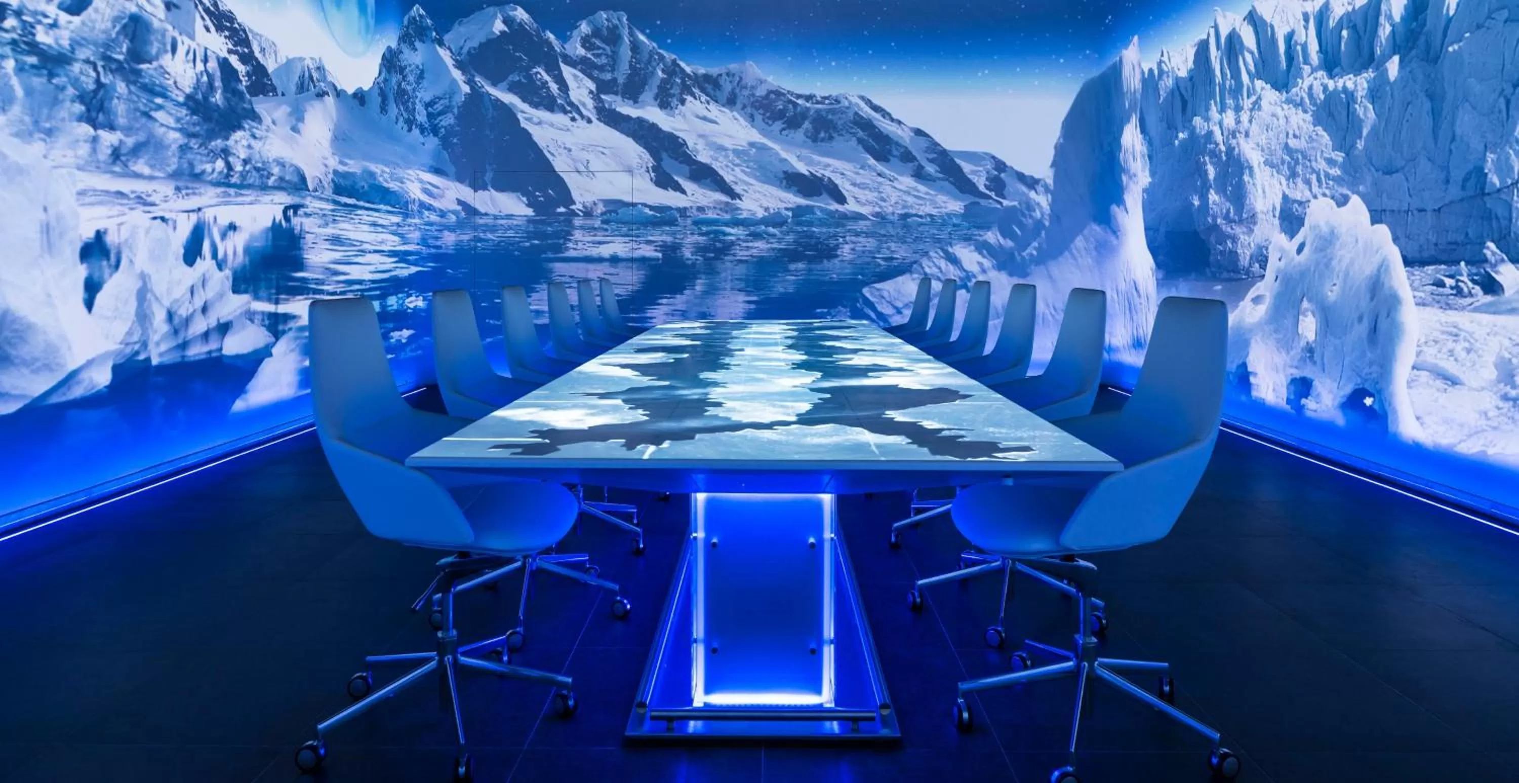 Restaurant/places to eat in The Site Hotel Ibiza New Opening 2026