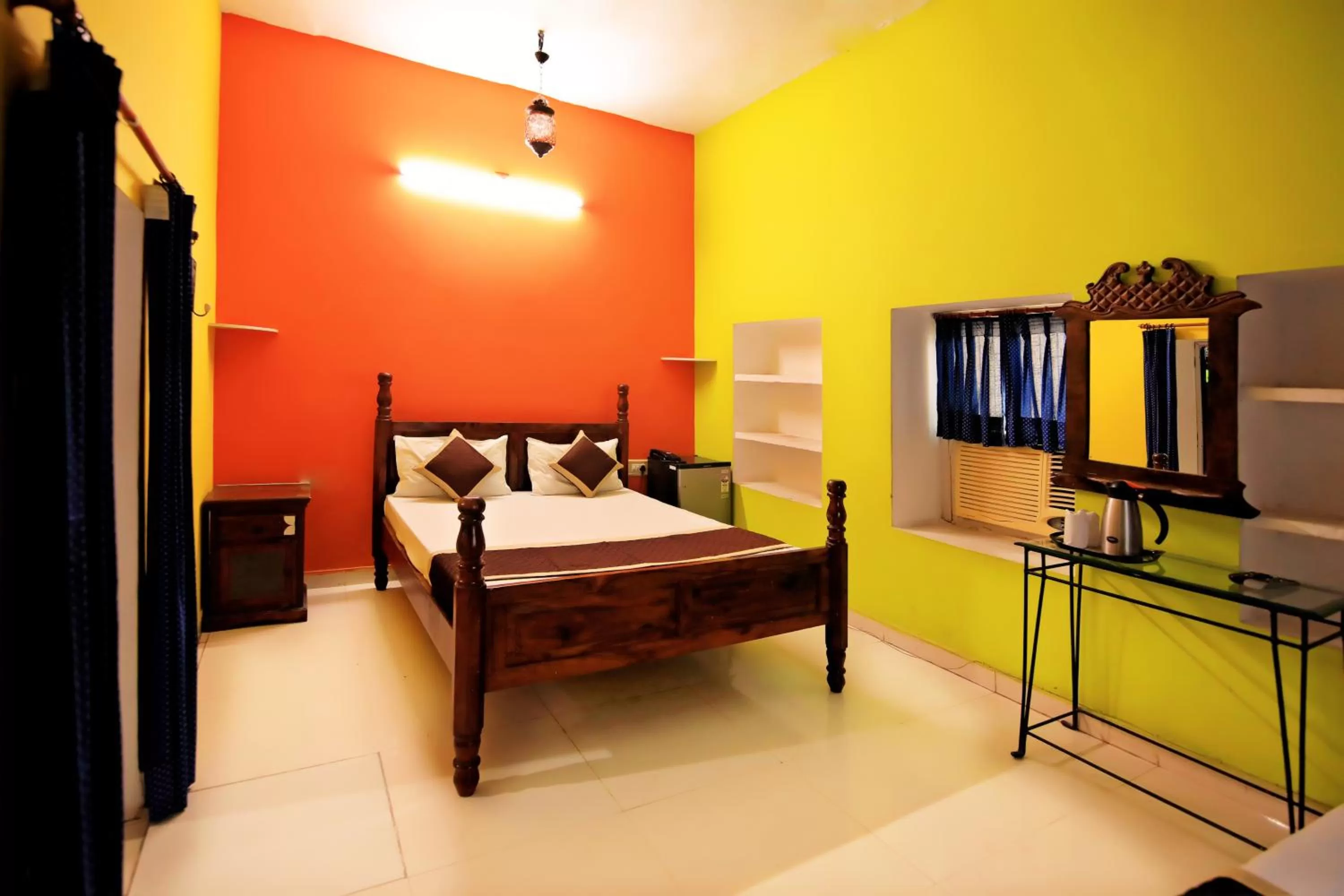 Bed in Hotel Panorama Haveli