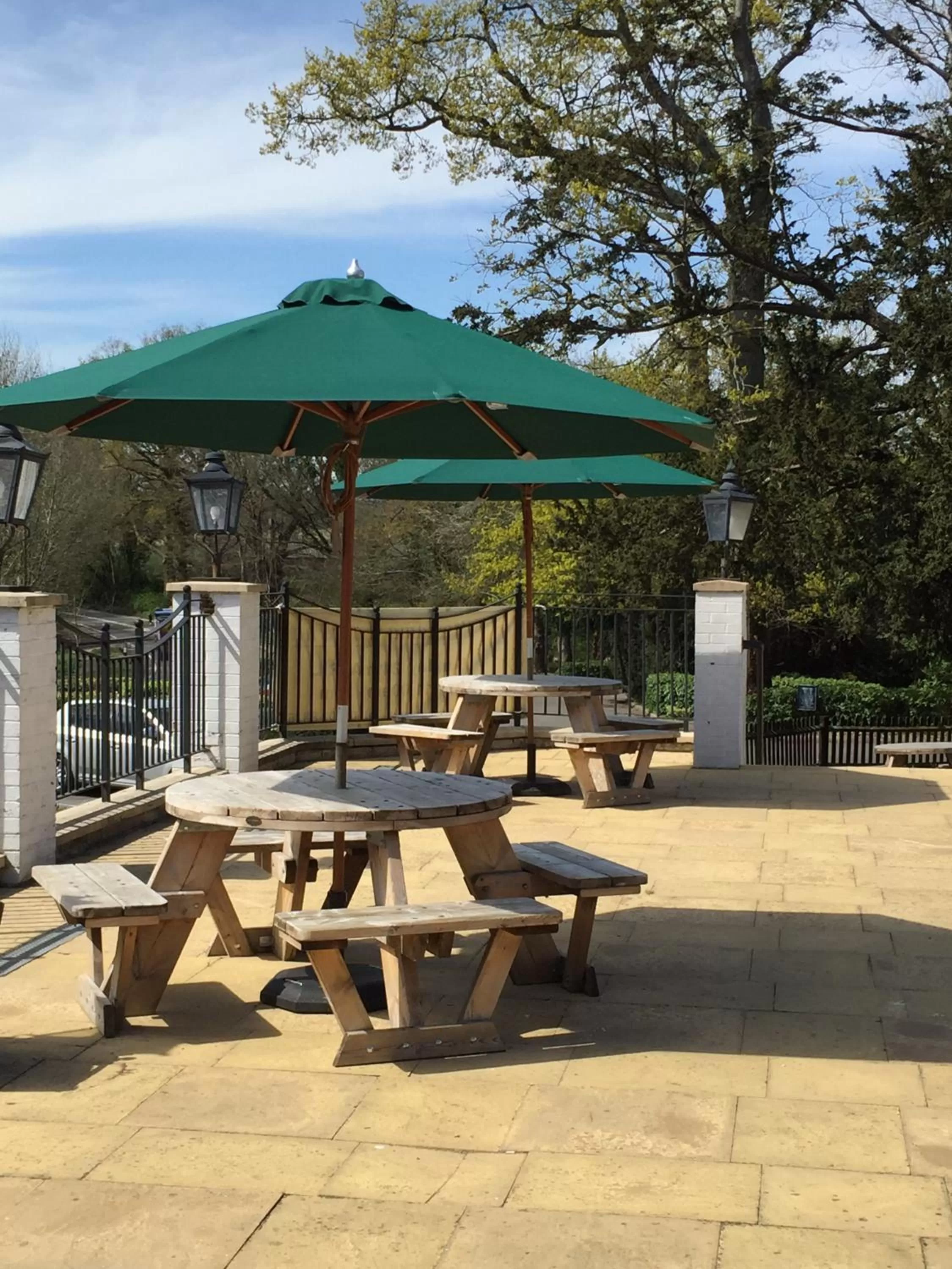 Patio in The White Swan