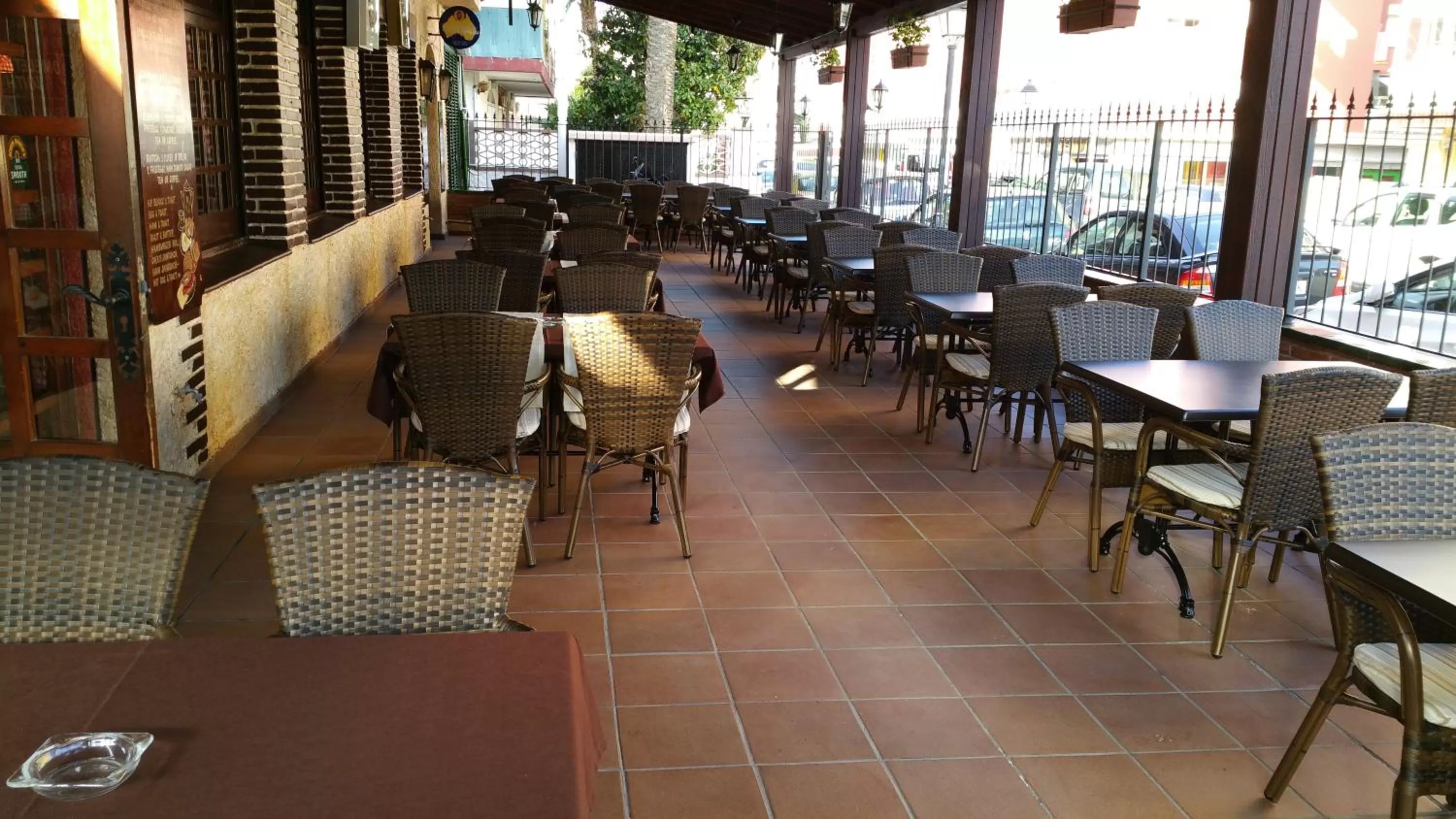 Restaurant/places to eat in Aparthotel Safari