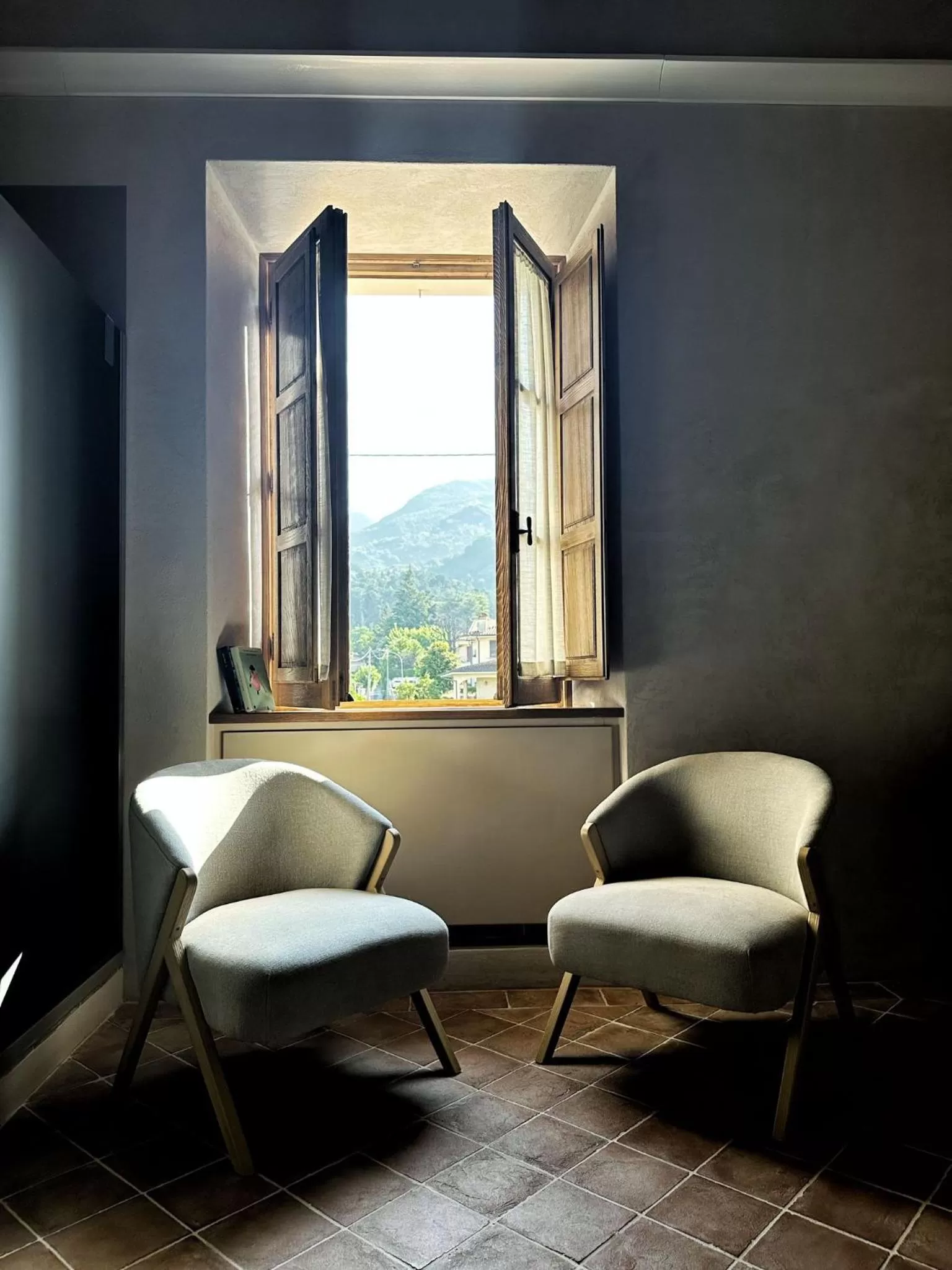 Mountain view in Badia Giulia Prestigious Historical B&B, Camaiore - Adults Only - No Pets