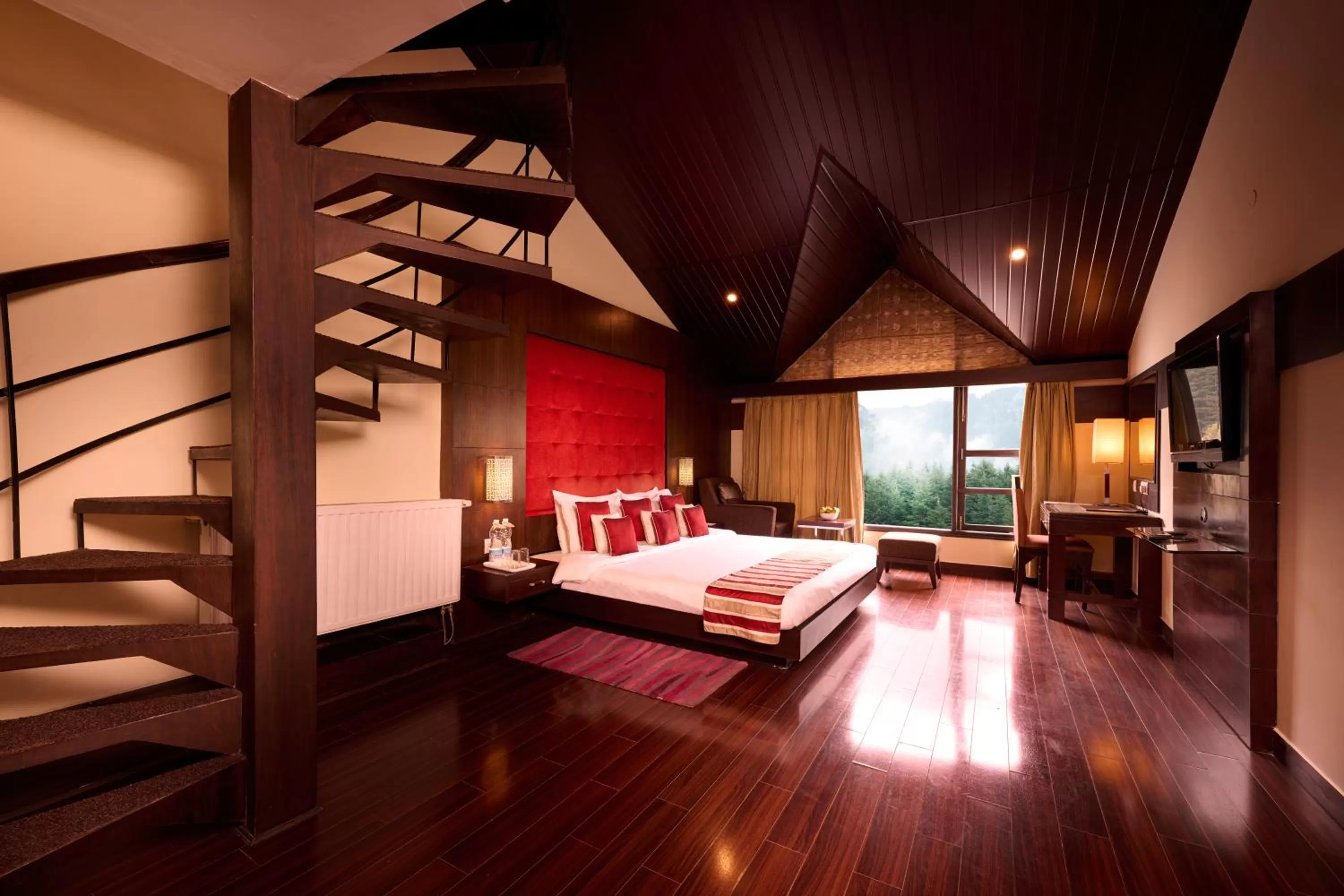 Living room, Bed in Renest River Country Resort Manali