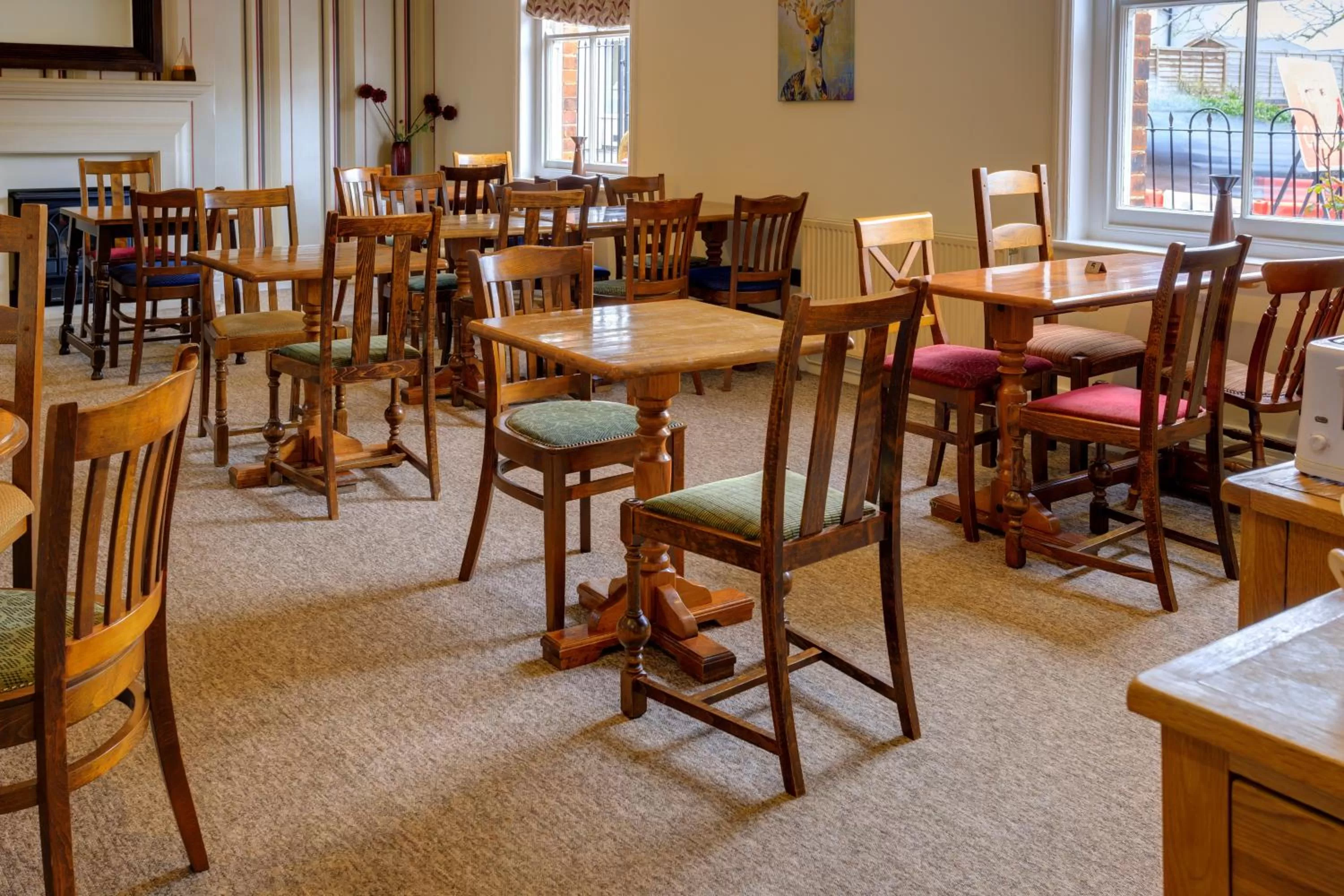 Restaurant/Places to Eat in The Bucks Head Hotel