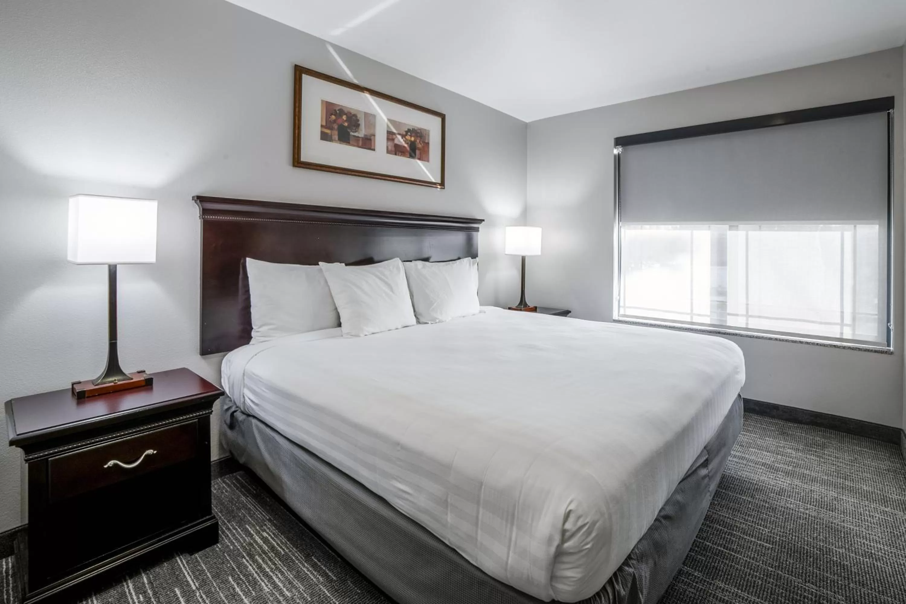 Bedroom, Bed in Country Inn & Suites by Radisson, Ontario at Ontario Mills, CA