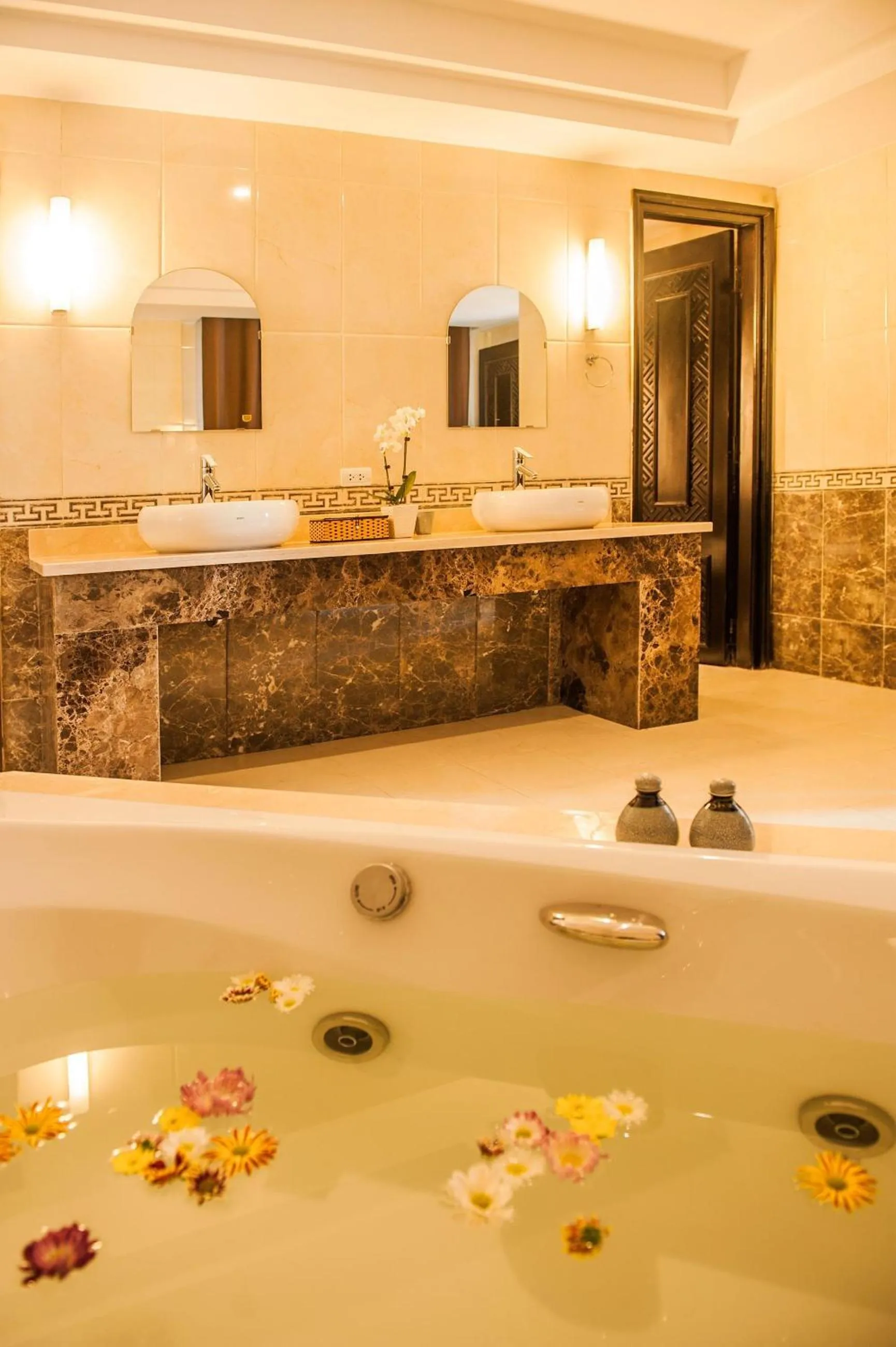 Bathroom in Khách xá Bái Đính