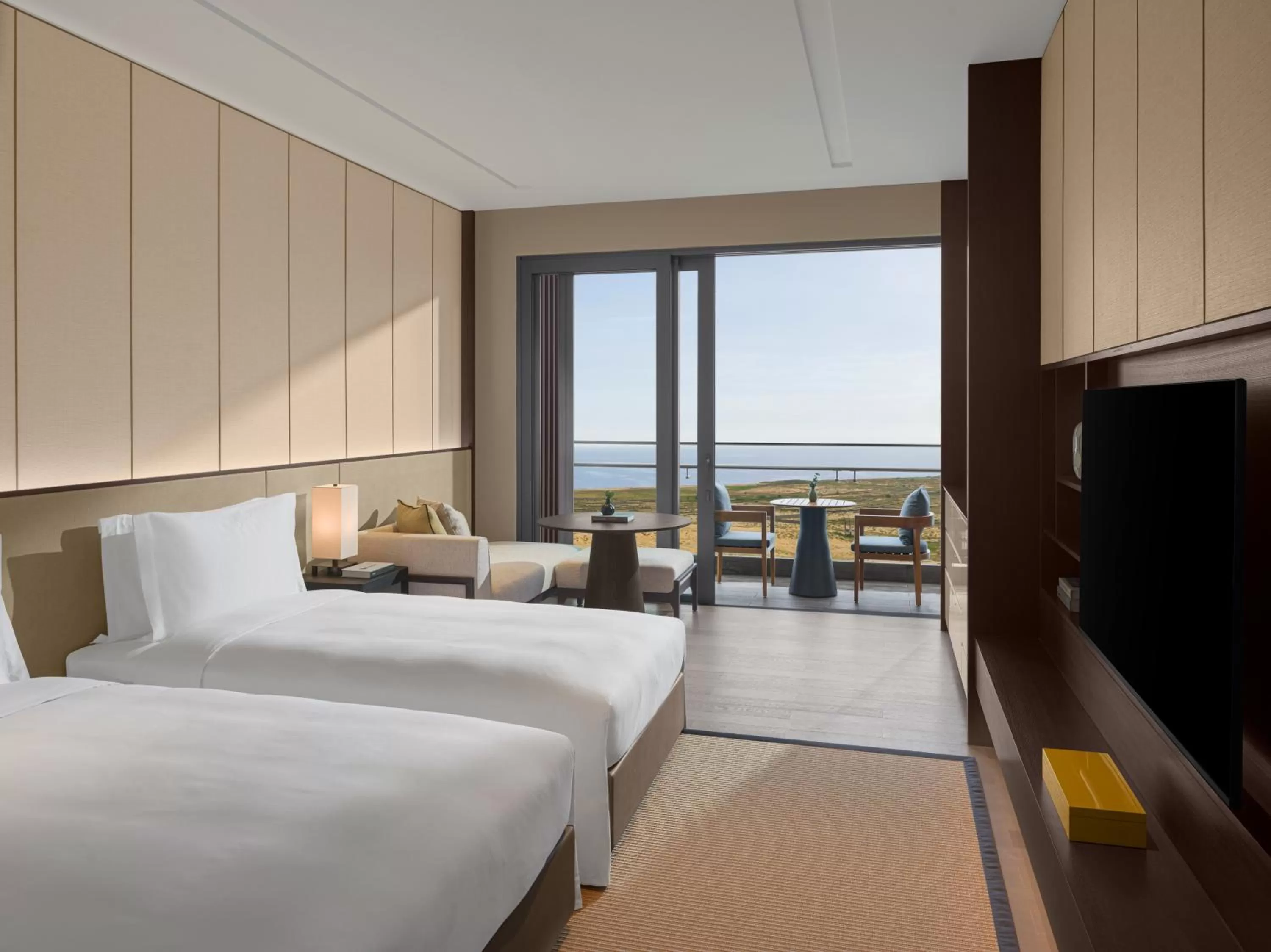 Bedroom, Bed in New World Hoiana Hotel