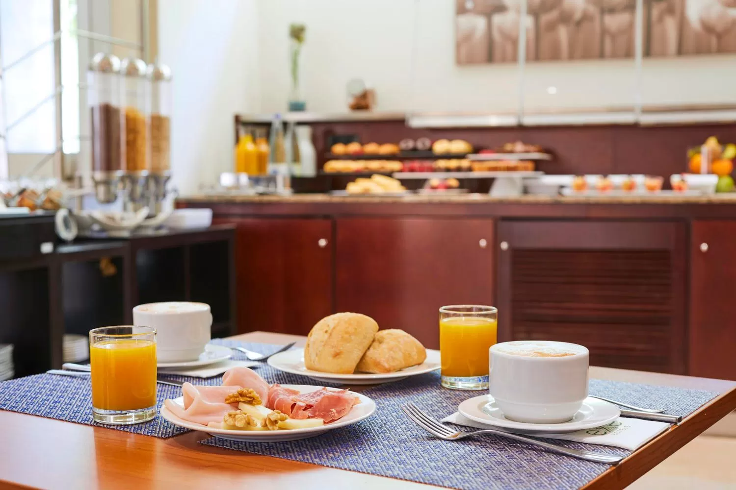 Buffet breakfast in Exe Plaza Delicias