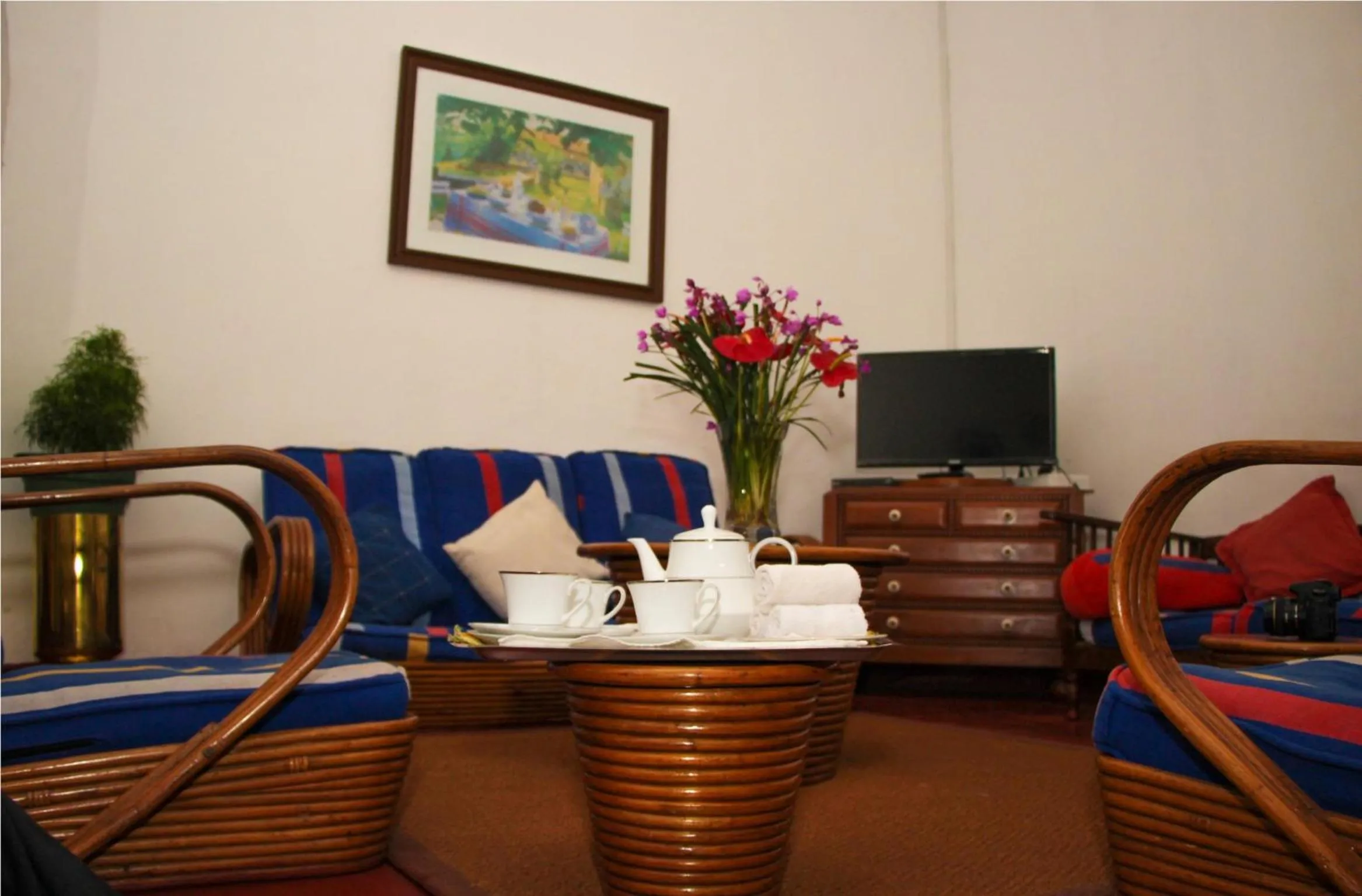 Living room in Hatale Tea Estate Bungalow