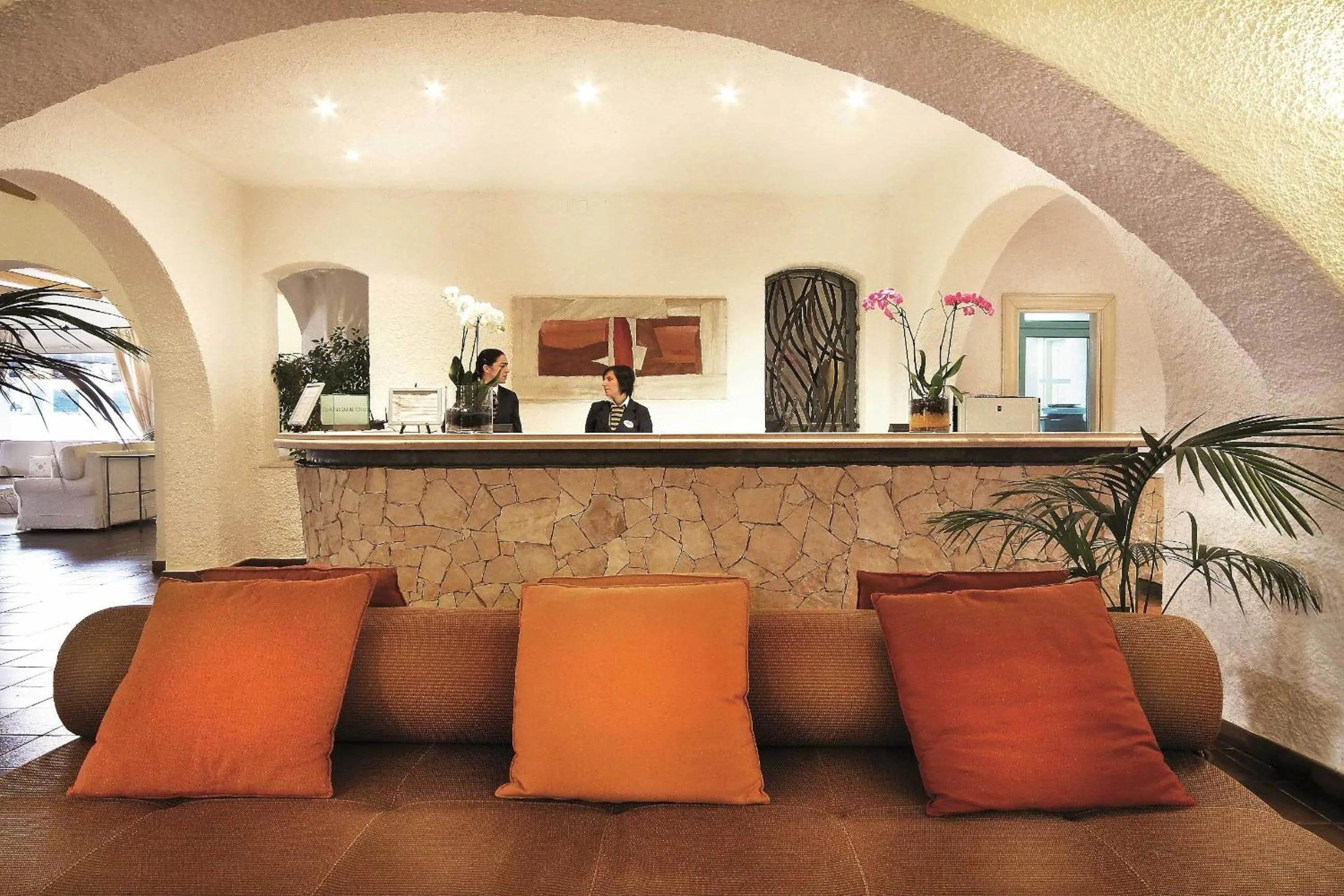 Lobby or reception in COLONNA GRAND HOTEL CAPO TESTA, a Colonna Luxury Beach Hotel, Santa Teresa Sardegna