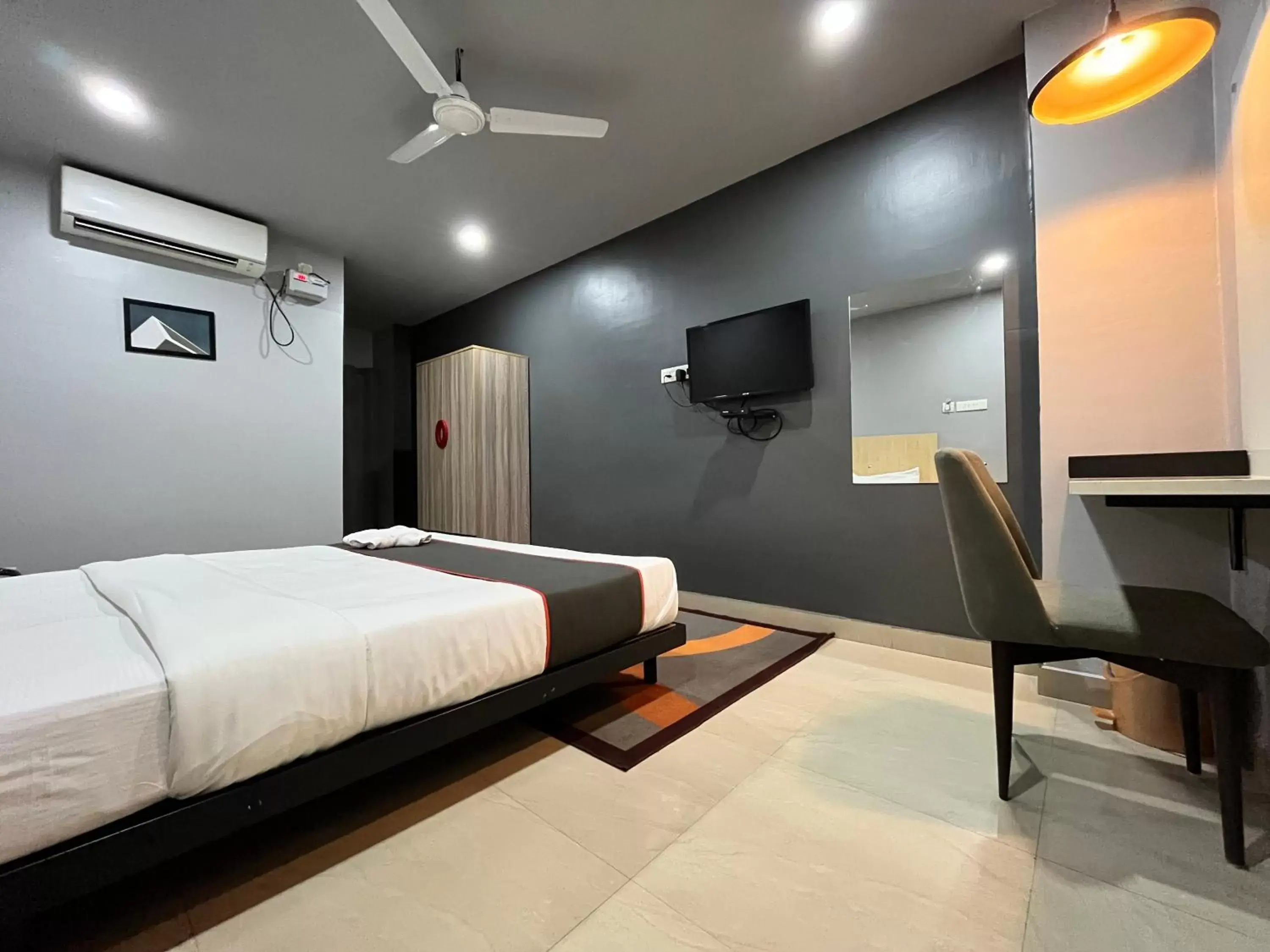 Deluxe Double Room in RJB Grand Deluxe Double Room in RJB Grand