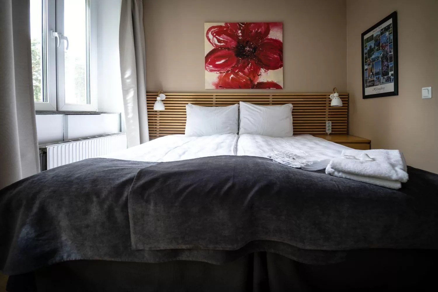 Bed in Miatorp Hotell