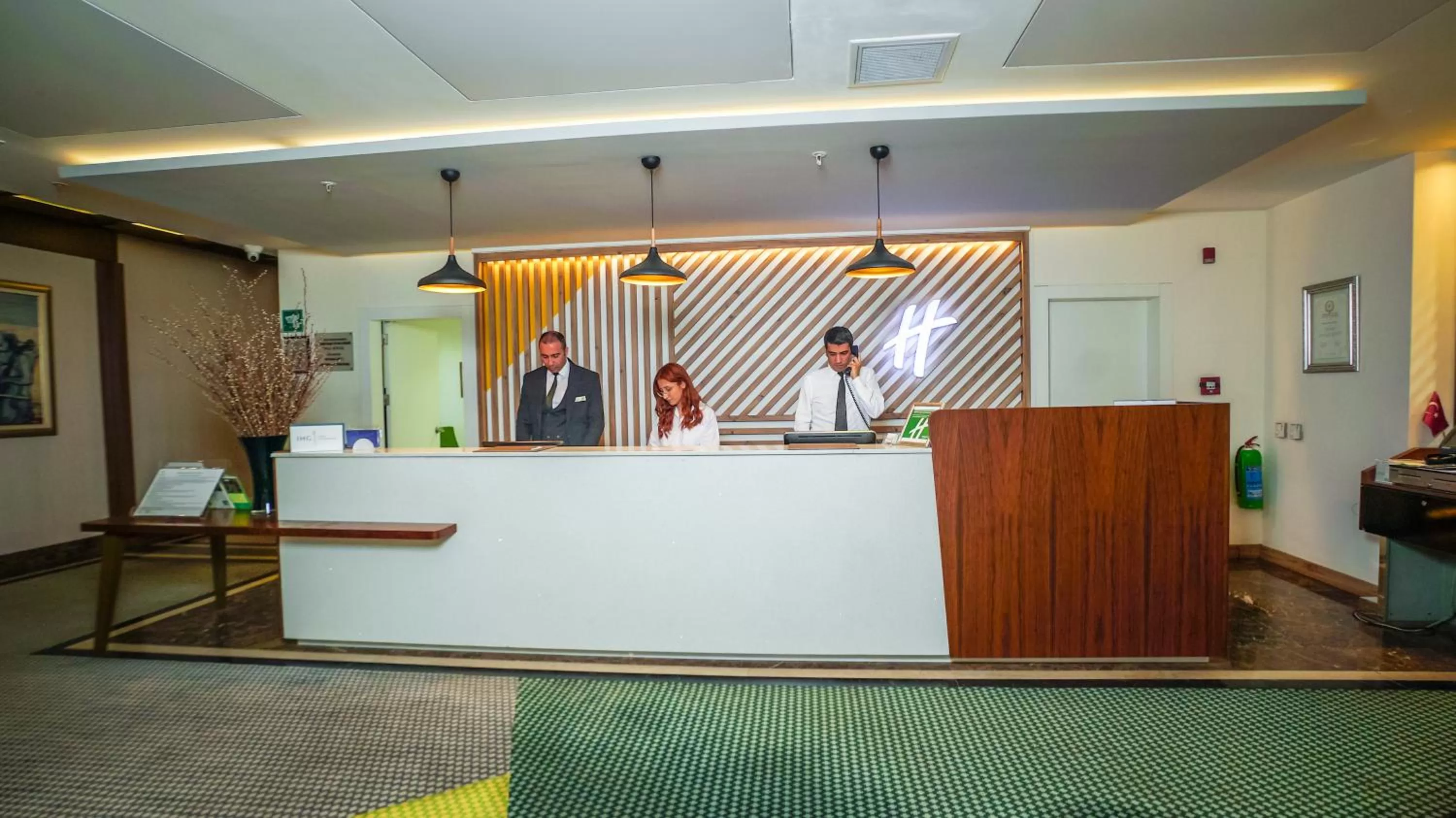 Lobby or reception in Holiday Inn Ankara-Kavaklidere by IHG